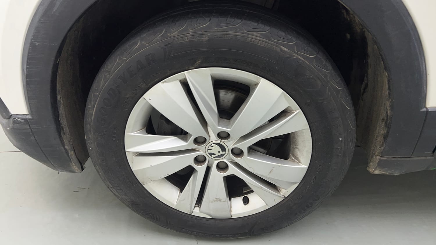 Used 2021 Skoda Kushaq Ambition 1.0L TSI MT Petrol Manual tyres LEFT FRONT TYRE RIM VIEW