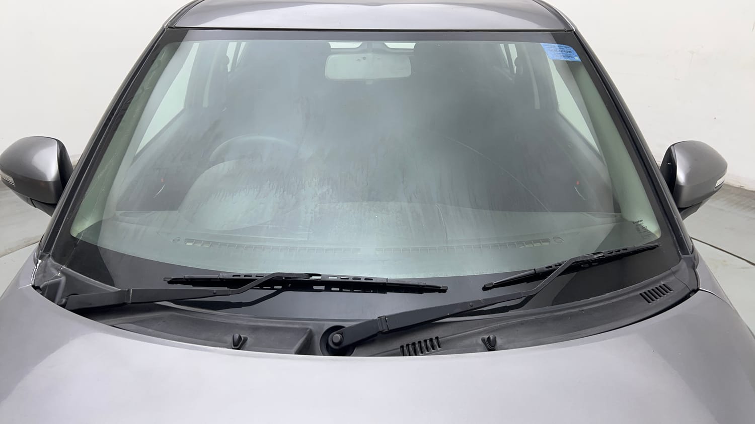 Used 2015 Maruti Suzuki Swift VXi Petrol Manual exterior FRONT WINDSHIELD VIEW