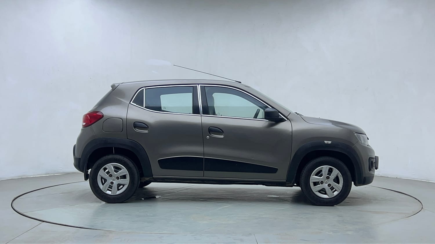 Used 2019 Renault Kwid RXT Opt Petrol Manual exterior RIGHT SIDE VIEW