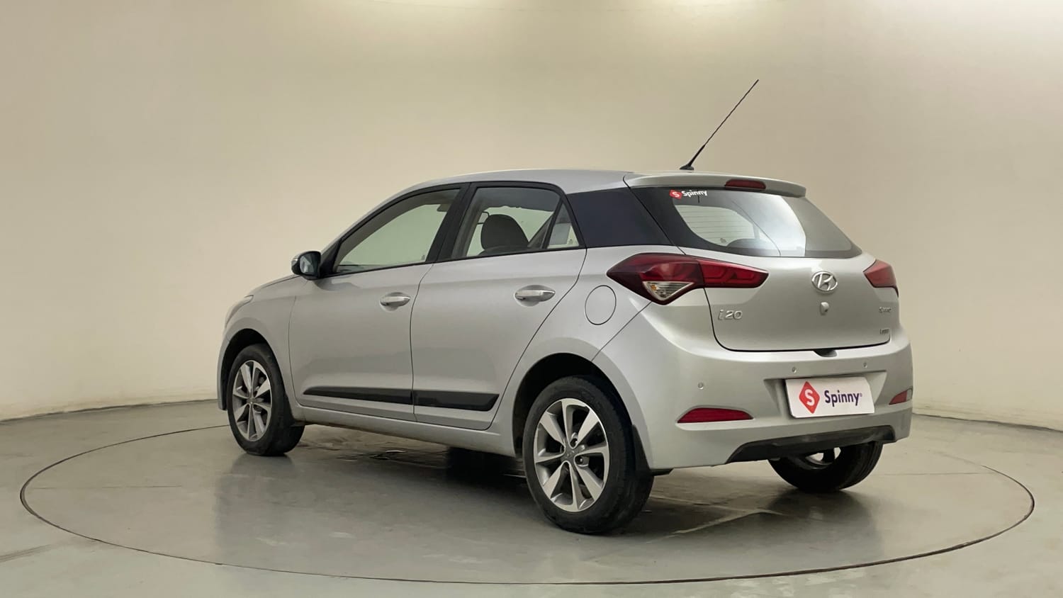 Used 2015 Hyundai Elite i20 Sportz 1.2 (O) Petrol Manual exterior LEFT REAR CORNER VIEW