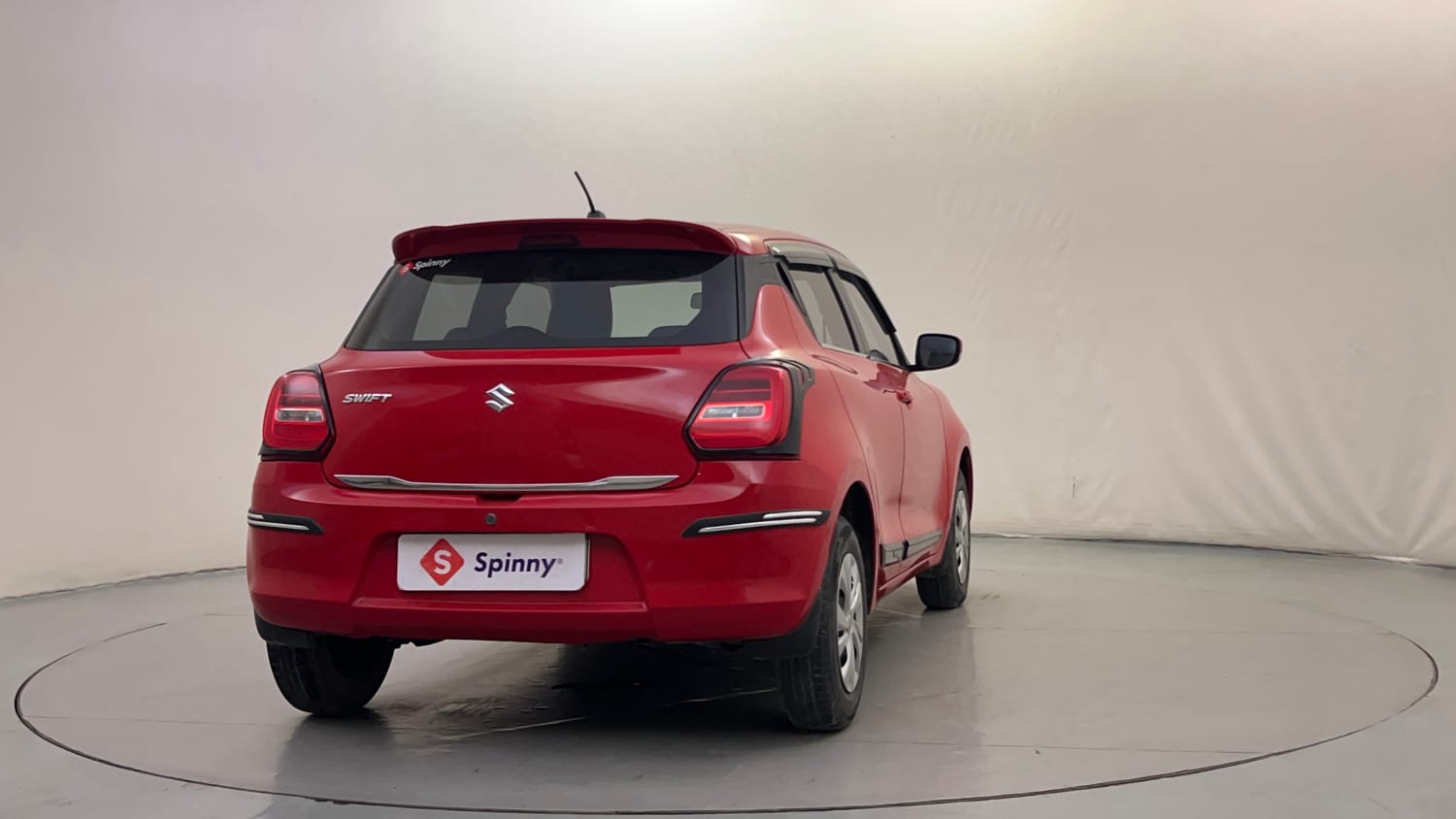 Used 2019 Maruti Suzuki Swift VXi AMT Petrol Automatic exterior RIGHT REAR CORNER VIEW