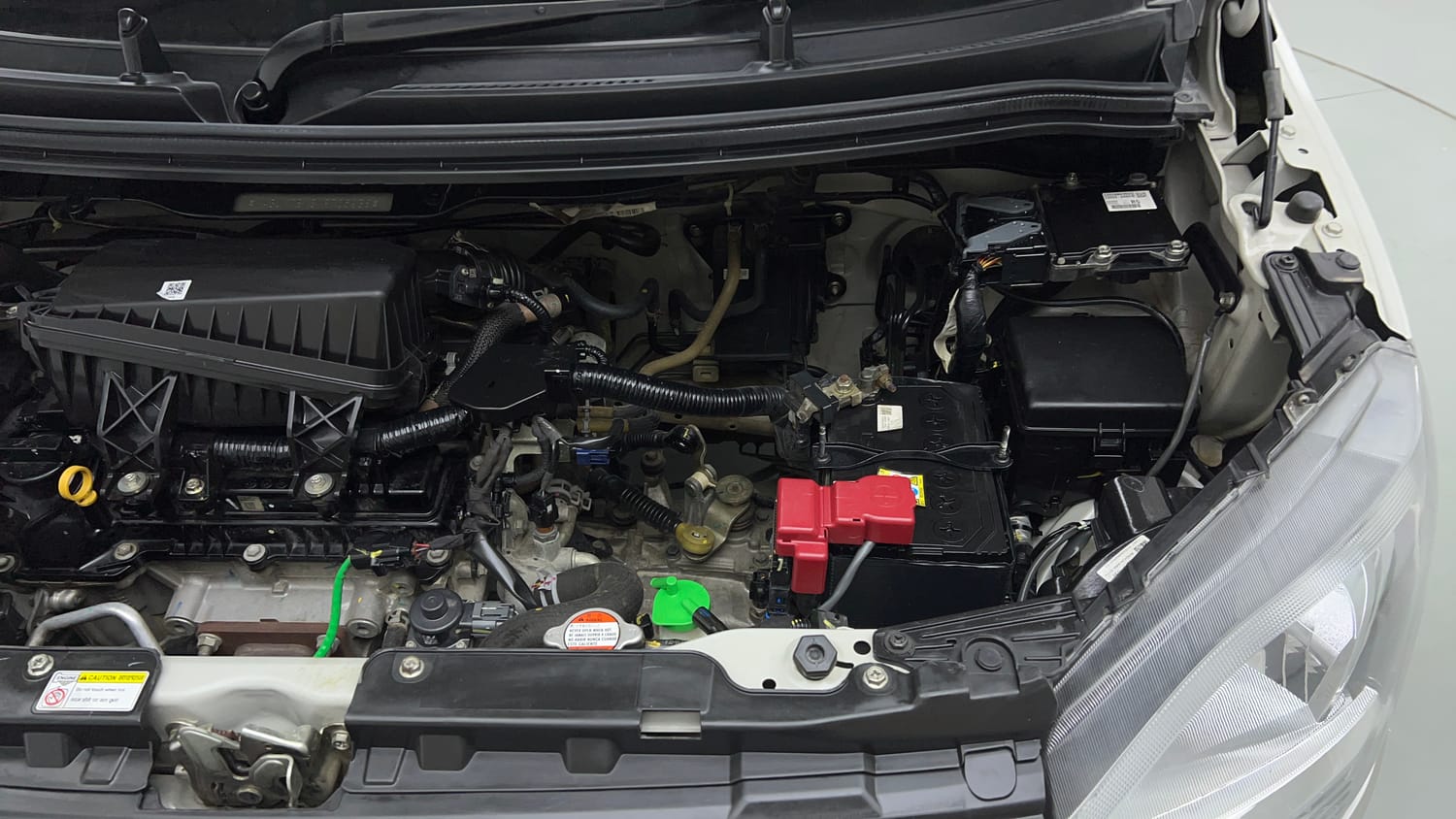 Used 2022 Maruti Suzuki Wagon R VXI 1.0 Petrol Manual engine ENGINE LEFT SIDE VIEW