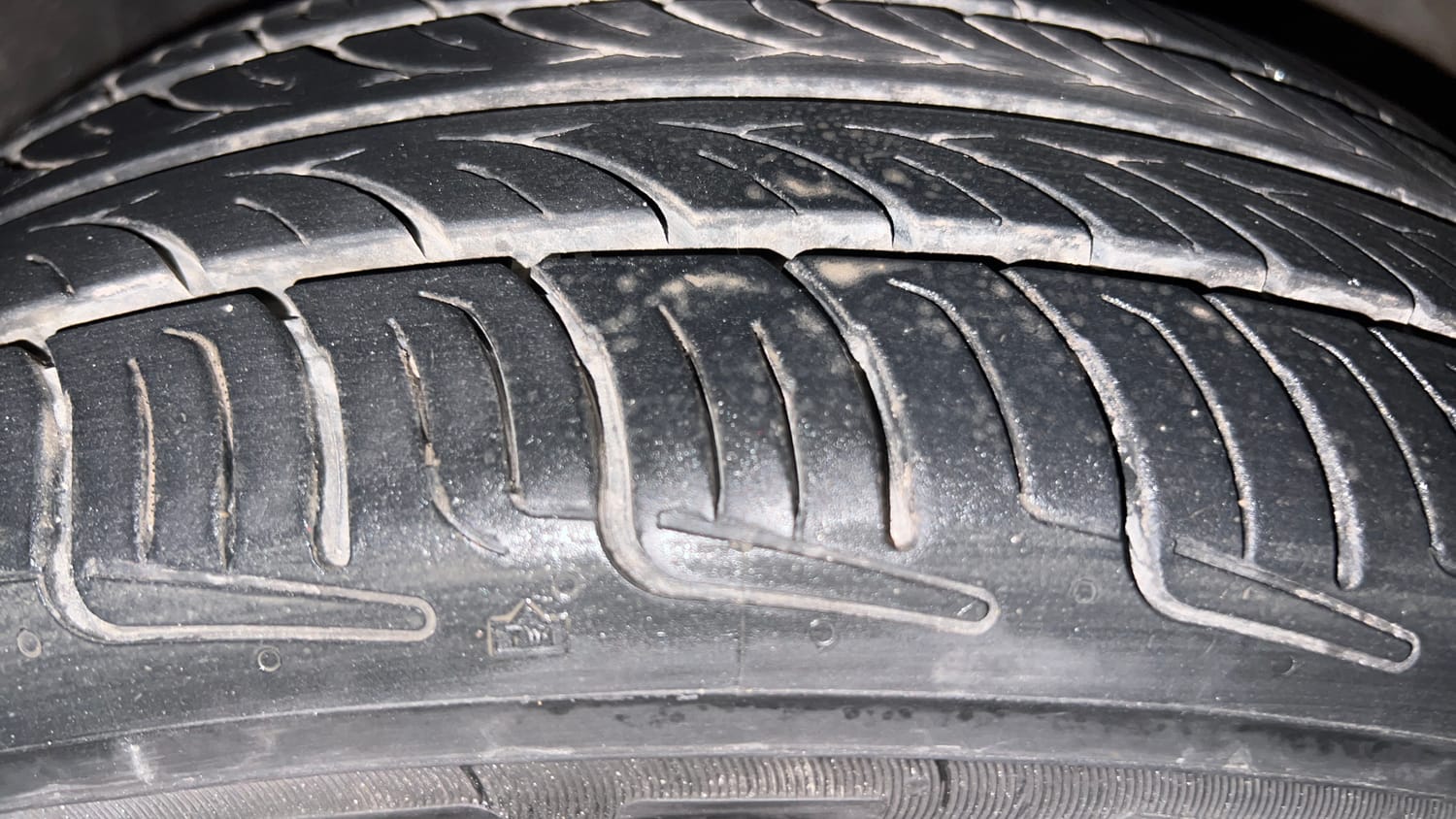 Used 2015 Honda Jazz V Petrol Petrol Manual tyres RIGHT FRONT TYRE TREAD VIEW