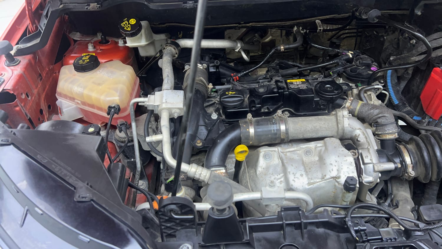 Used 2017 Ford EcoSport Titanium 1.5L TDCi Diesel Manual engine ENGINE RIGHT SIDE VIEW