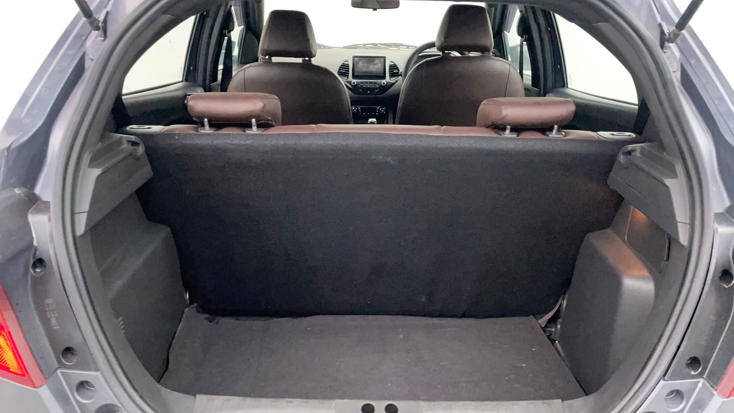 Used 2019 Ford Freestyle Titanium 1.2 Ti-VCT Petrol Manual interior DICKY INSIDE VIEW