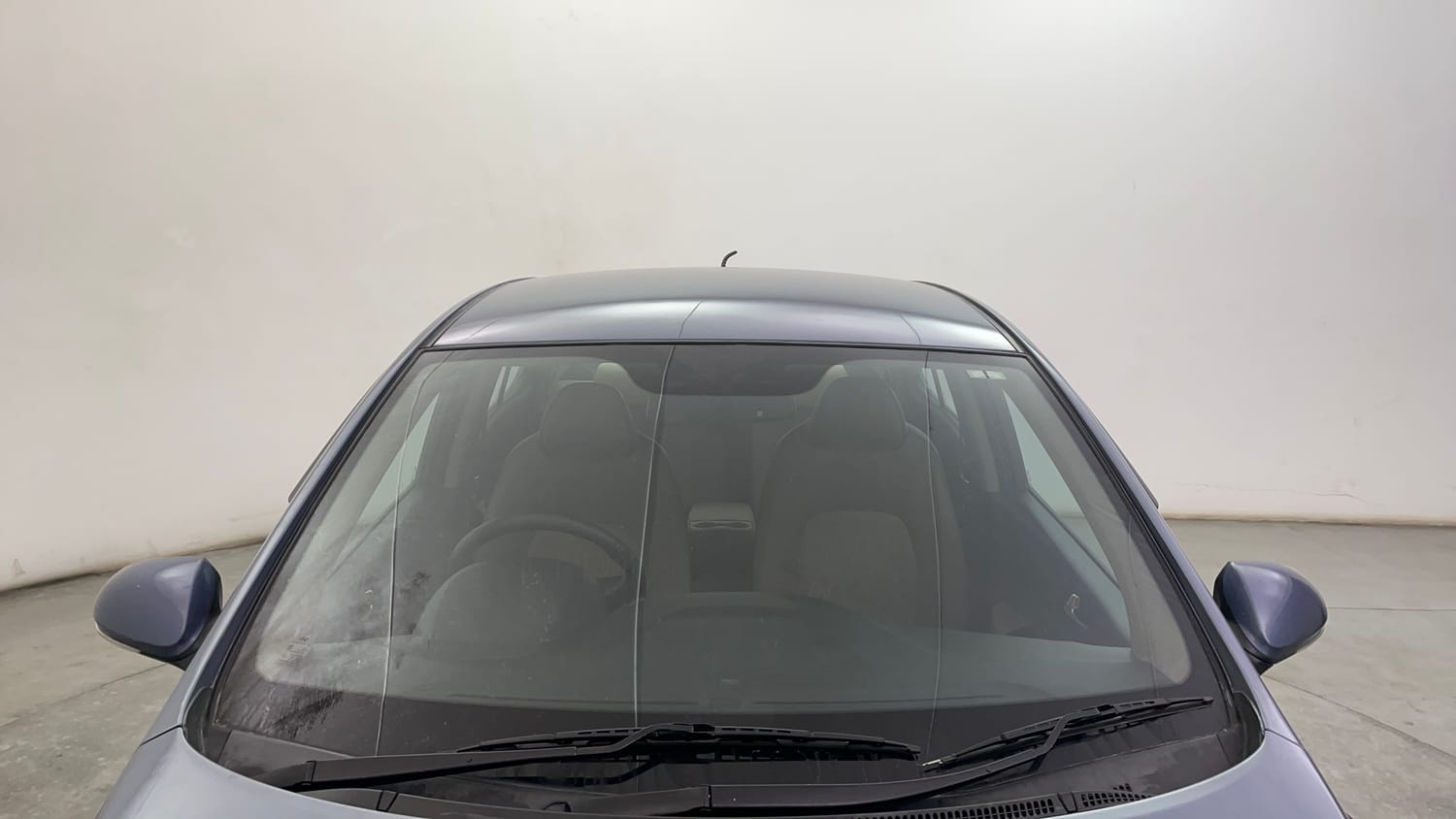 Used 2016 Hyundai Xcent SX 1.2 Petrol Manual exterior FRONT WINDSHIELD VIEW