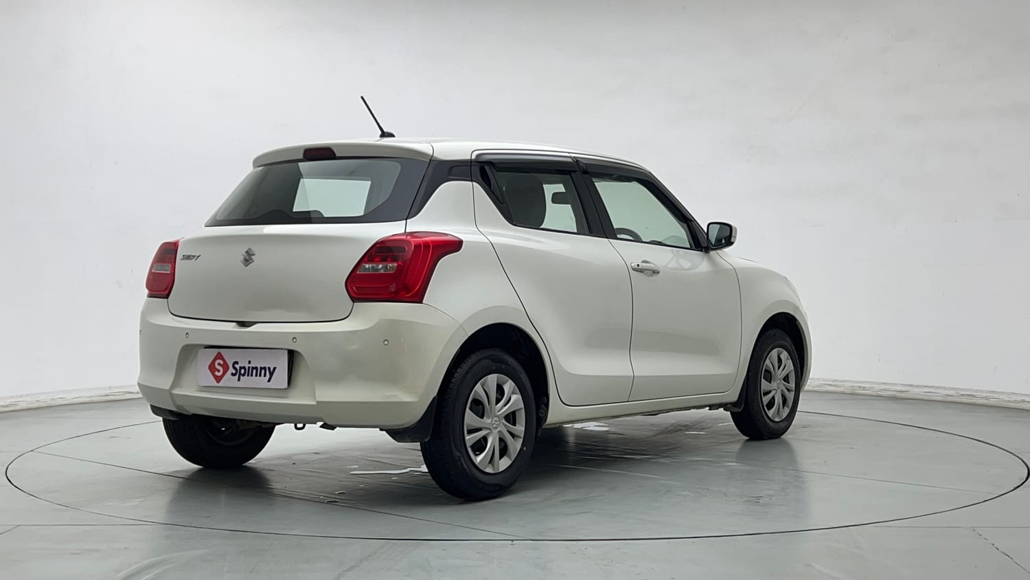 Used 2021 Maruti Suzuki Swift VXi Petrol Manual exterior RIGHT REAR CORNER VIEW