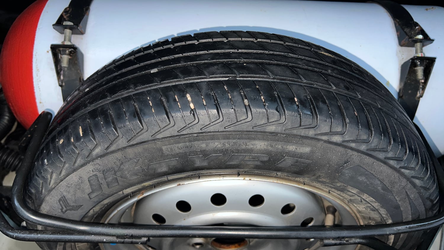 Used 2021 Maruti Suzuki Wagon R LXi 1.0 CNG Cng Manual tyres SPARE TYRE VIEW
