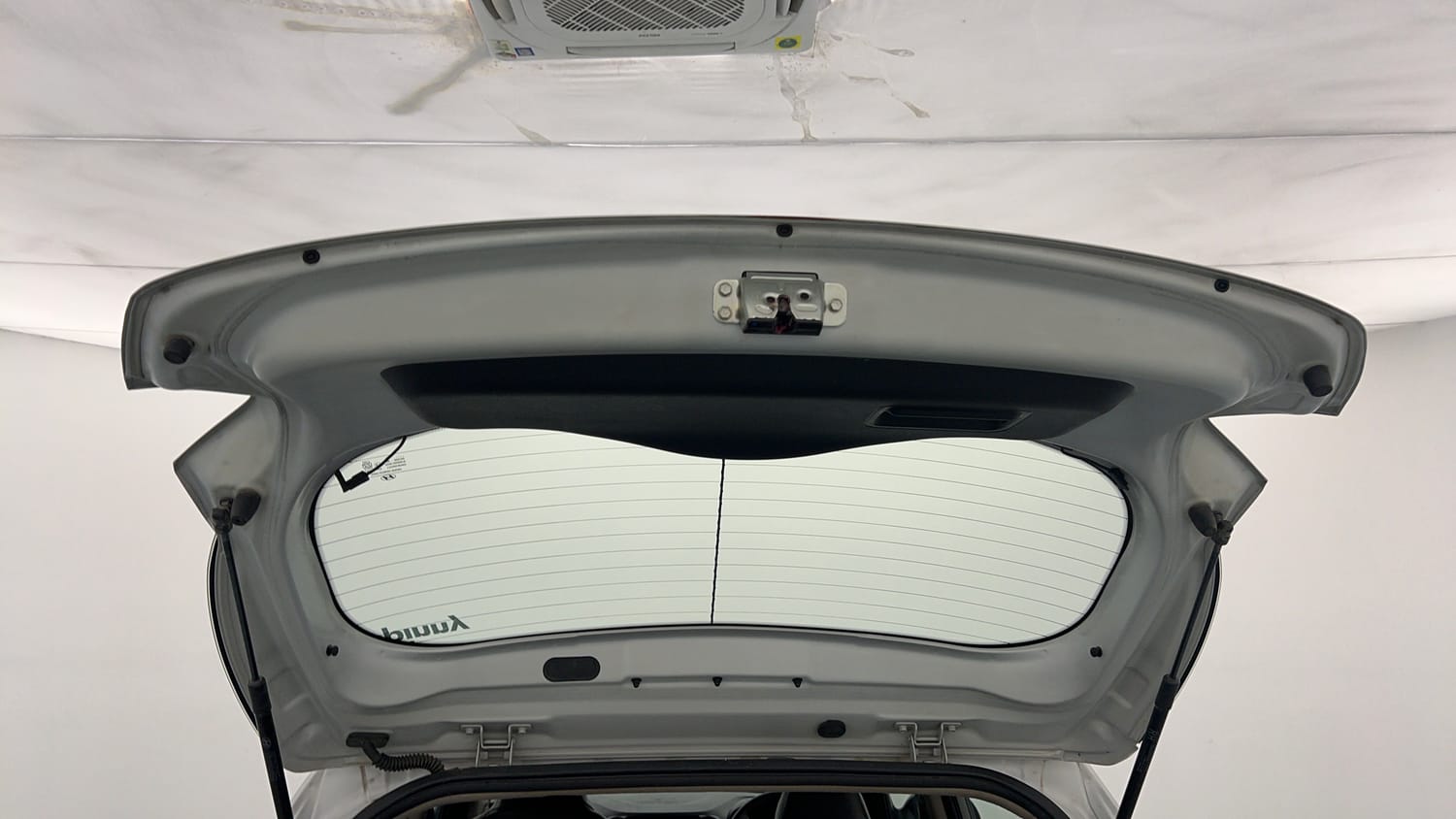 Used 2017 Hyundai Grand i10 Sportz 1.2 Kappa VTVT Petrol Manual interior DICKY DOOR OPEN VIEW
