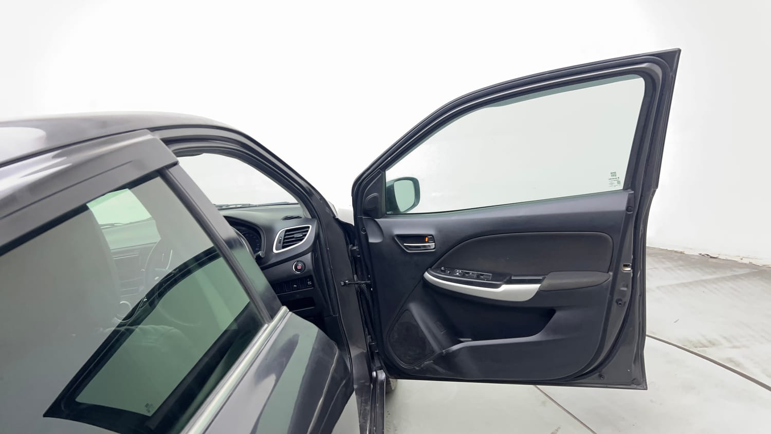 Used 2018 Maruti Suzuki Baleno Zeta 1.2 AT Petrol Automatic interior RIGHT FRONT DOOR OPEN VIEW