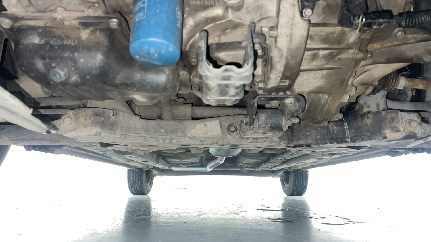 Used 2017 Hyundai Grand i10 Sportz 1.2 Kappa VTVT Petrol Manual extra FRONT LEFT UNDERBODY VIEW