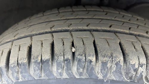 Used 2024 Maruti Suzuki Swift ZXi Plus AMT Petrol Automatic tyres RIGHT FRONT TYRE TREAD VIEW