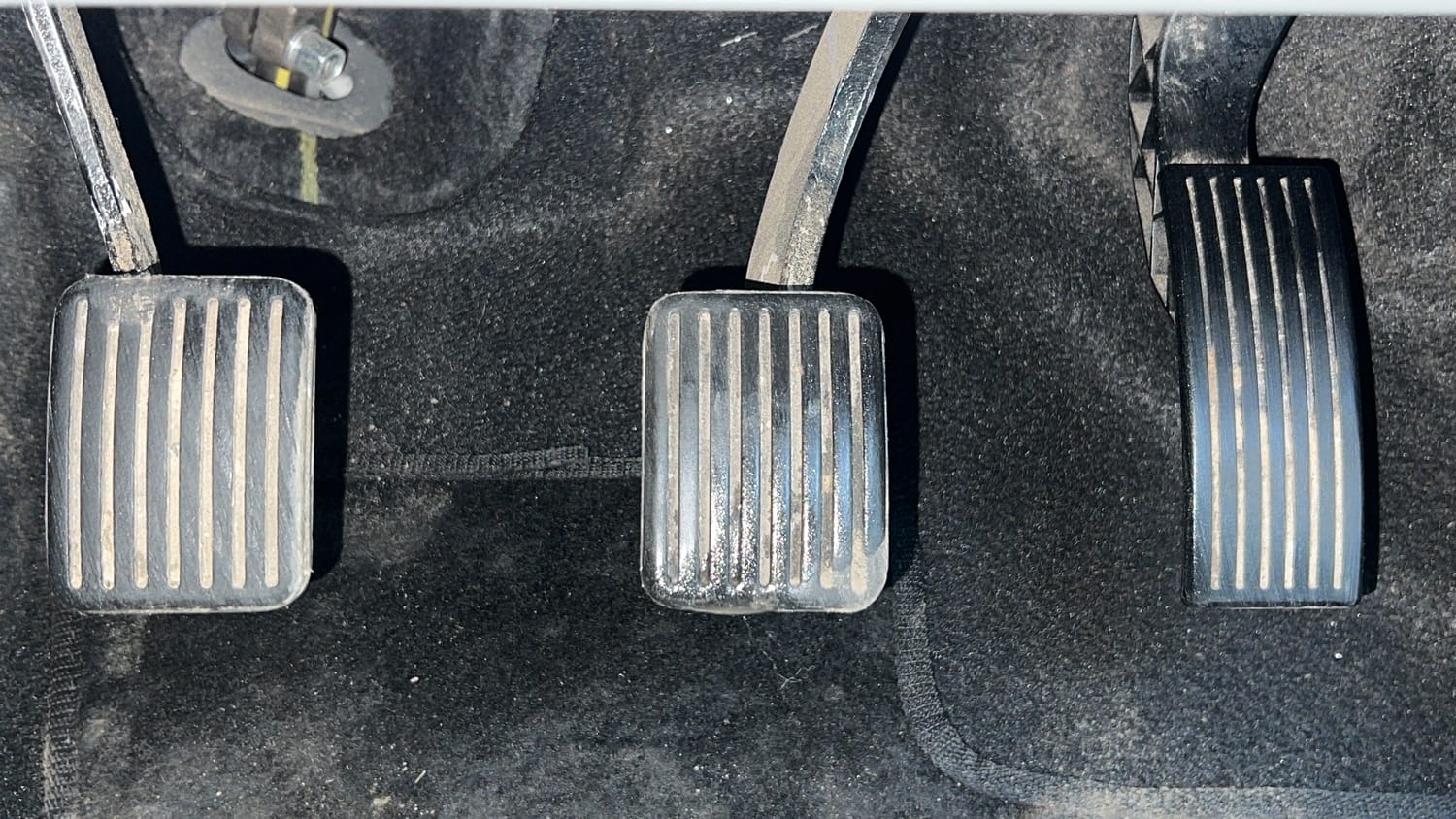 Used 2022 Hyundai Grand i10 Nios Sportz 1.2 Kappa VTVT Petrol Manual interior PEDALS VIEW