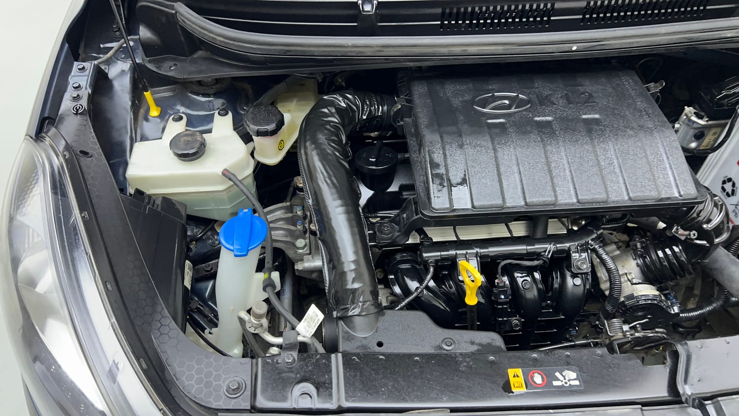 Used 2022 Hyundai Grand i10 Nios Sportz 1.2 Kappa VTVT Petrol Manual engine ENGINE RIGHT SIDE VIEW