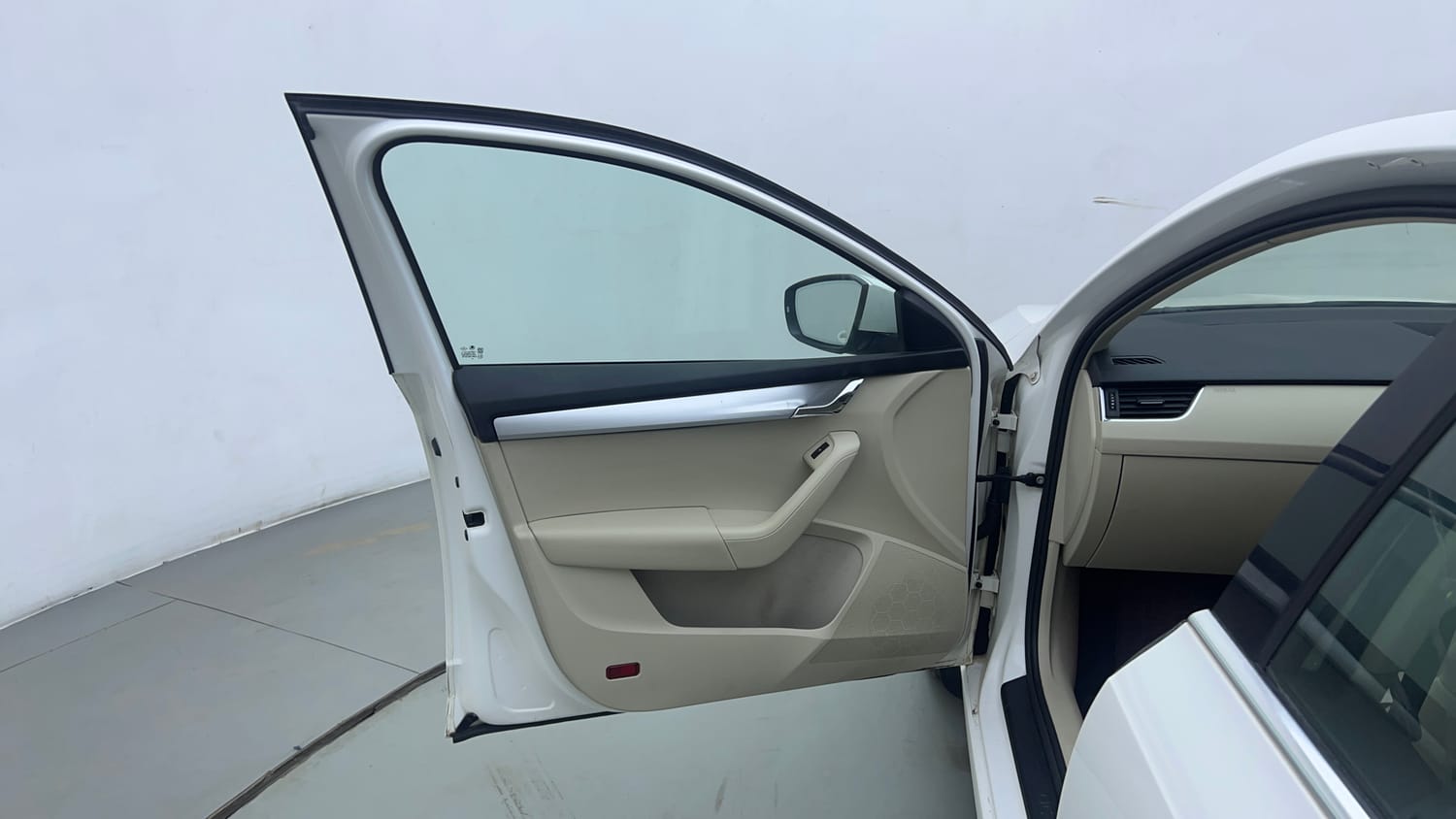 Used 2019 Skoda Octavia 1.8 TSI Style AT Petrol Automatic interior LEFT FRONT DOOR OPEN VIEW