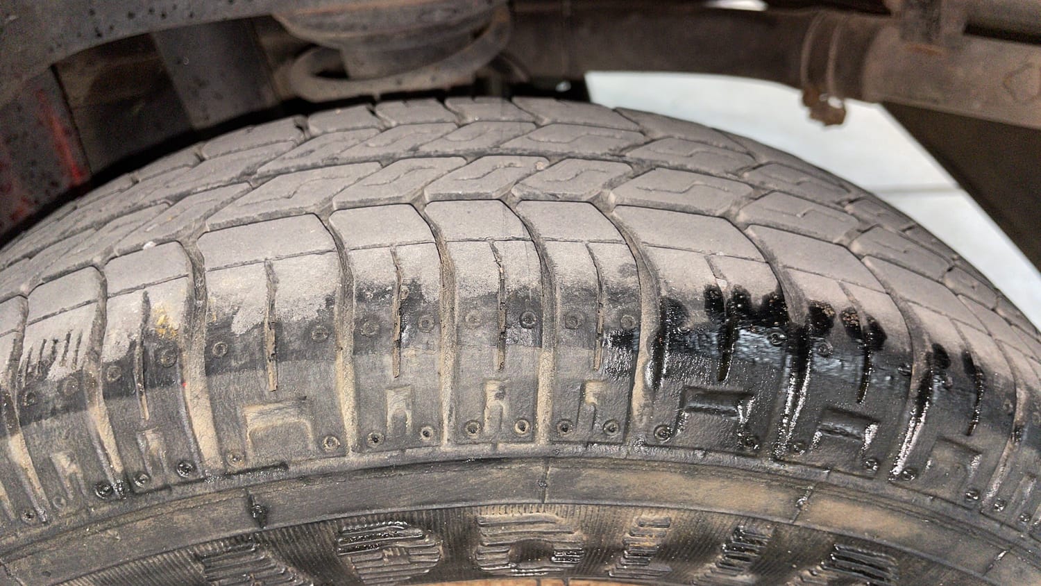 Used 2018 Maruti Suzuki Alto 800 LXi Petrol Manual tyres LEFT REAR TYRE TREAD VIEW