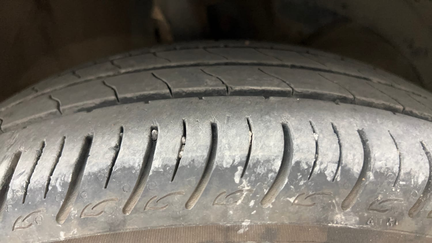 Used 2021 Maruti Suzuki Baleno Delta Petrol Manual tyres RIGHT FRONT TYRE TREAD VIEW