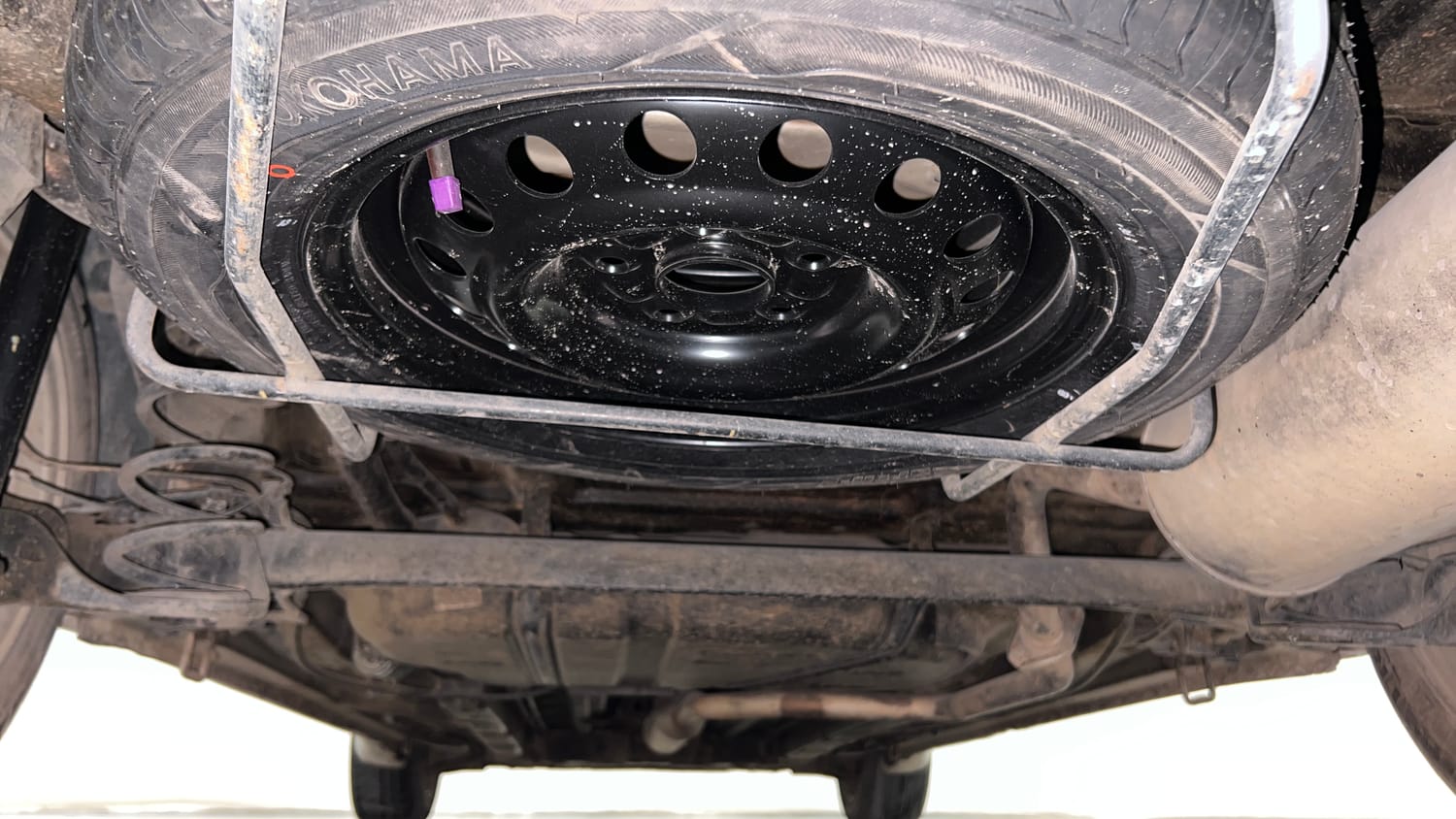 Used 2017 Maruti Suzuki Ertiga VXI AT Petrol Automatic extra REAR UNDERBODY VIEW (TAKEN FROM REAR)