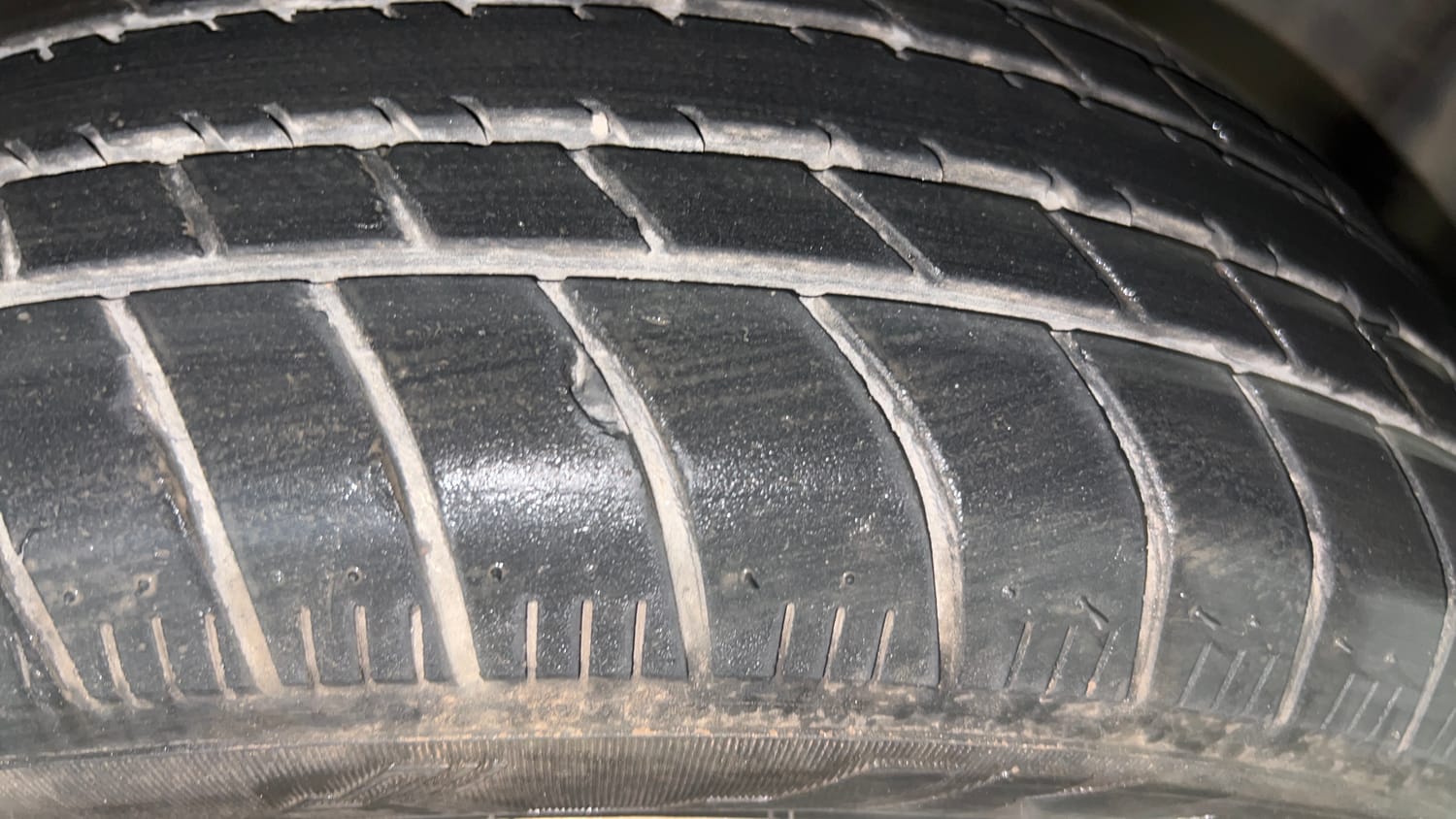 Used 2020 Honda Amaze 1.2 S MT Petrol Petrol Manual tyres RIGHT FRONT TYRE TREAD VIEW