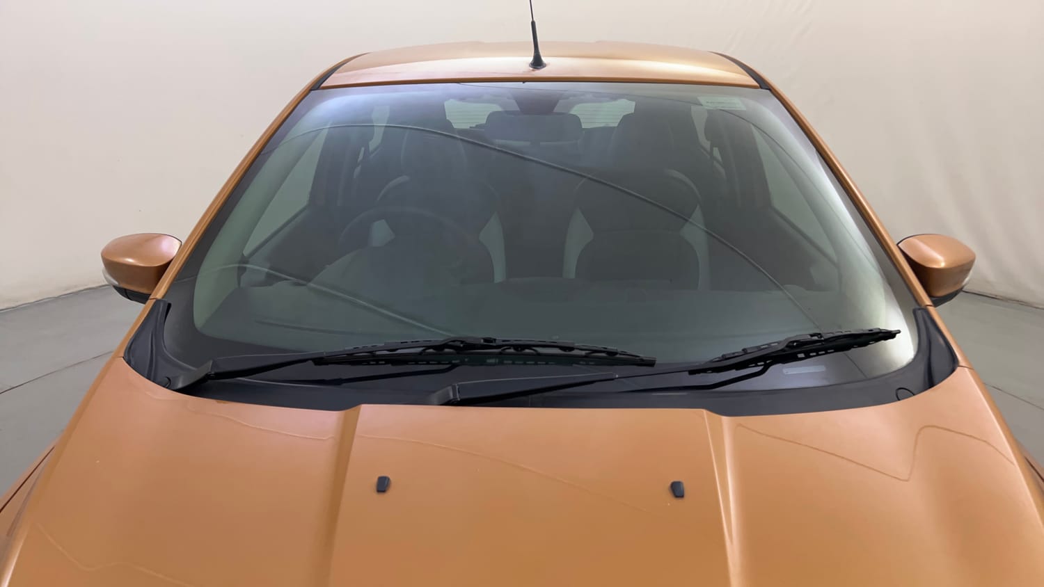 Used 2016 Ford Figo Titanium1.5 TDCi Diesel Manual exterior FRONT WINDSHIELD VIEW