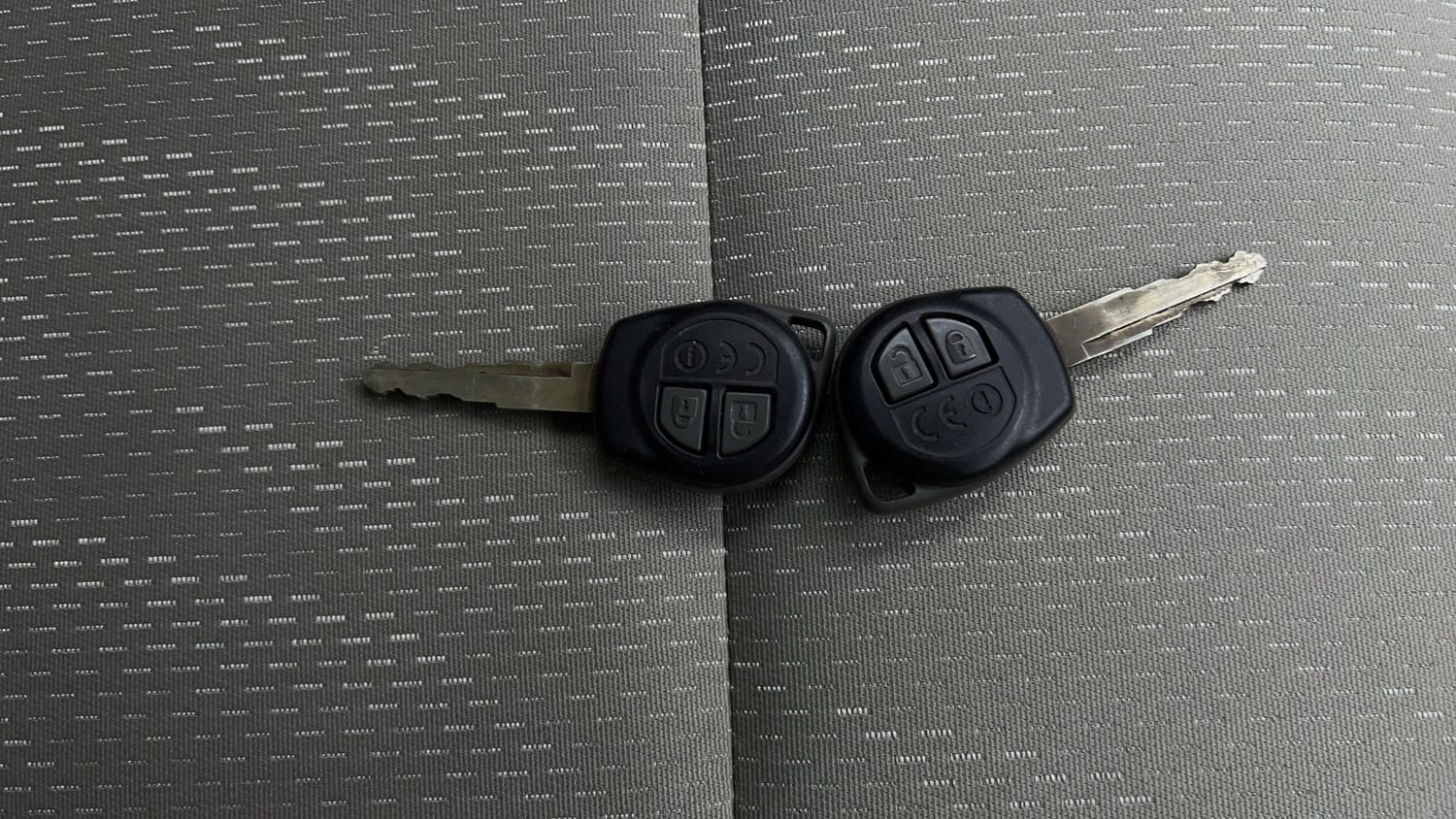 Used 2023 Maruti Suzuki Wagon R ZXI Plus 1.2 AGS Petrol Automatic extra CAR KEY VIEW