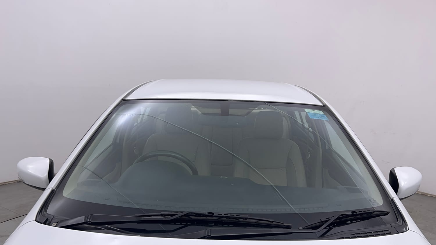 Used 2015 Maruti Suzuki Ciaz ZXI+ Petrol Manual exterior FRONT WINDSHIELD VIEW