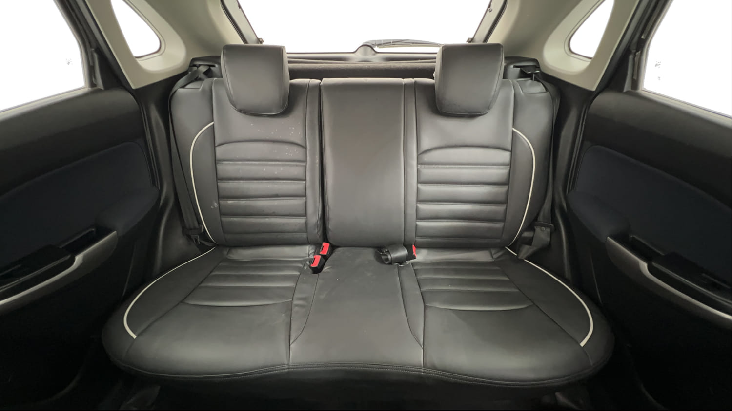 Used 2021 Maruti Suzuki Baleno Delta Petrol Manual interior REAR SEAT CONDITION VIEW