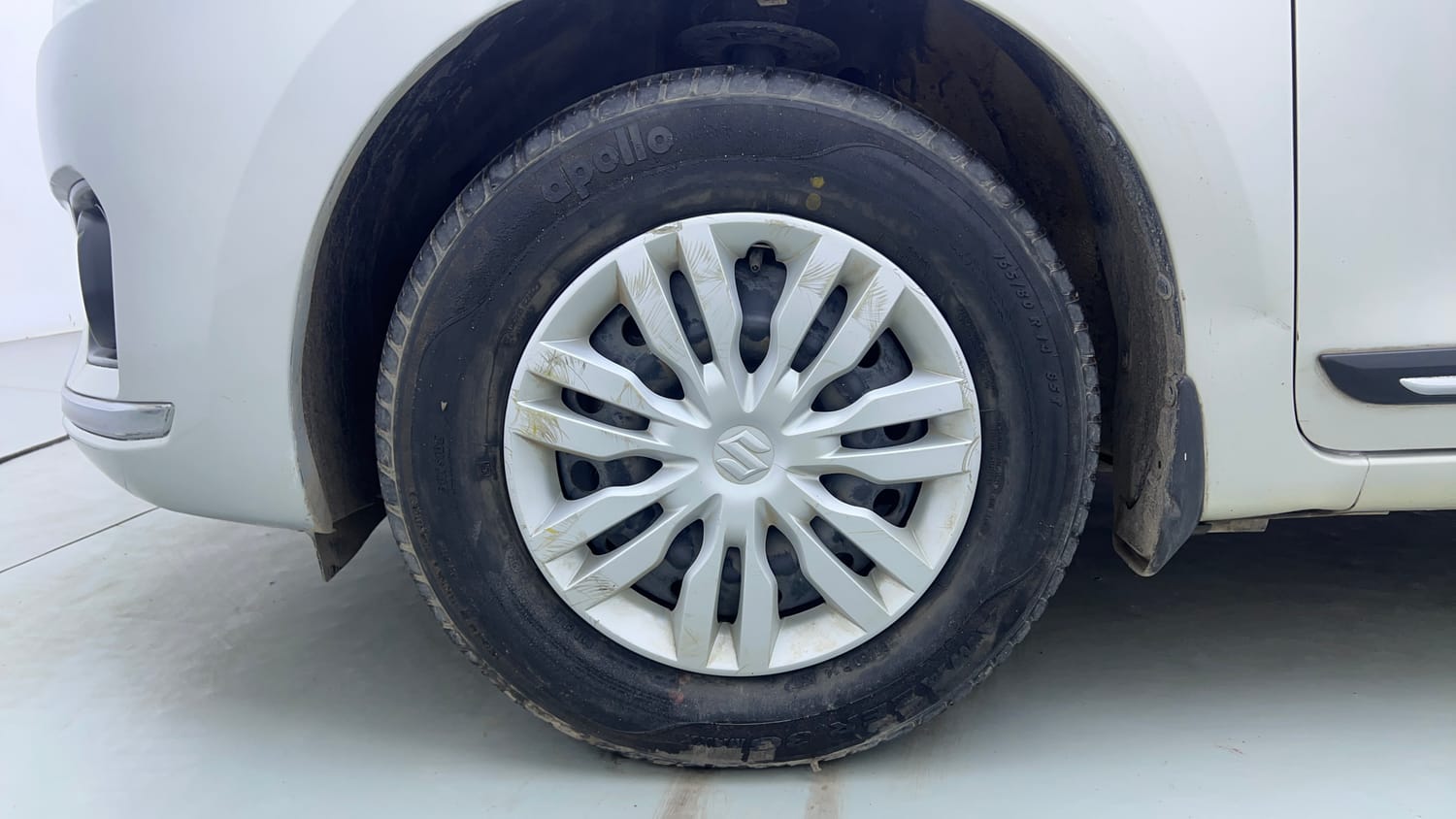 Used 2018 Maruti Suzuki Dzire VXi Petrol Manual tyres LEFT FRONT TYRE RIM VIEW