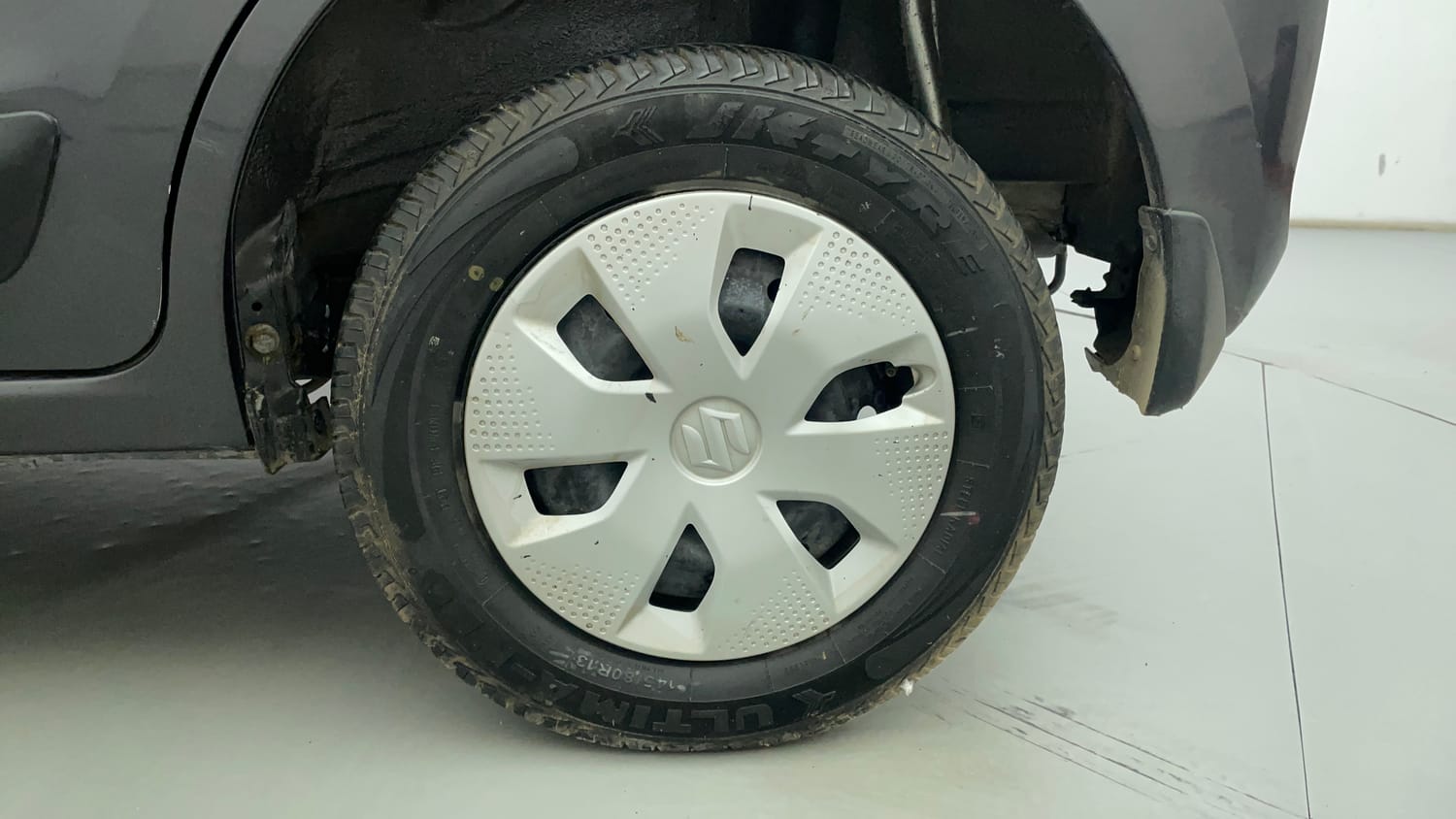 Used 2023 Maruti Suzuki Alto K10 VXi Petrol Manual tyres LEFT REAR TYRE RIM VIEW