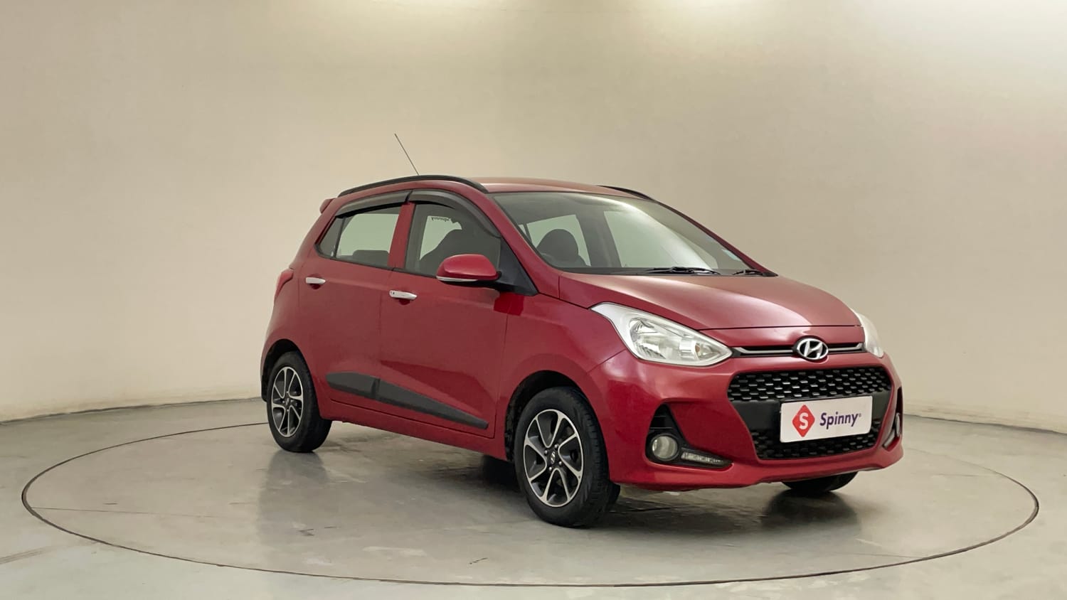 Used 2018 Hyundai Grand i10 Asta 1.2 Kappa VTVT Petrol Manual exterior RIGHT FRONT CORNER VIEW