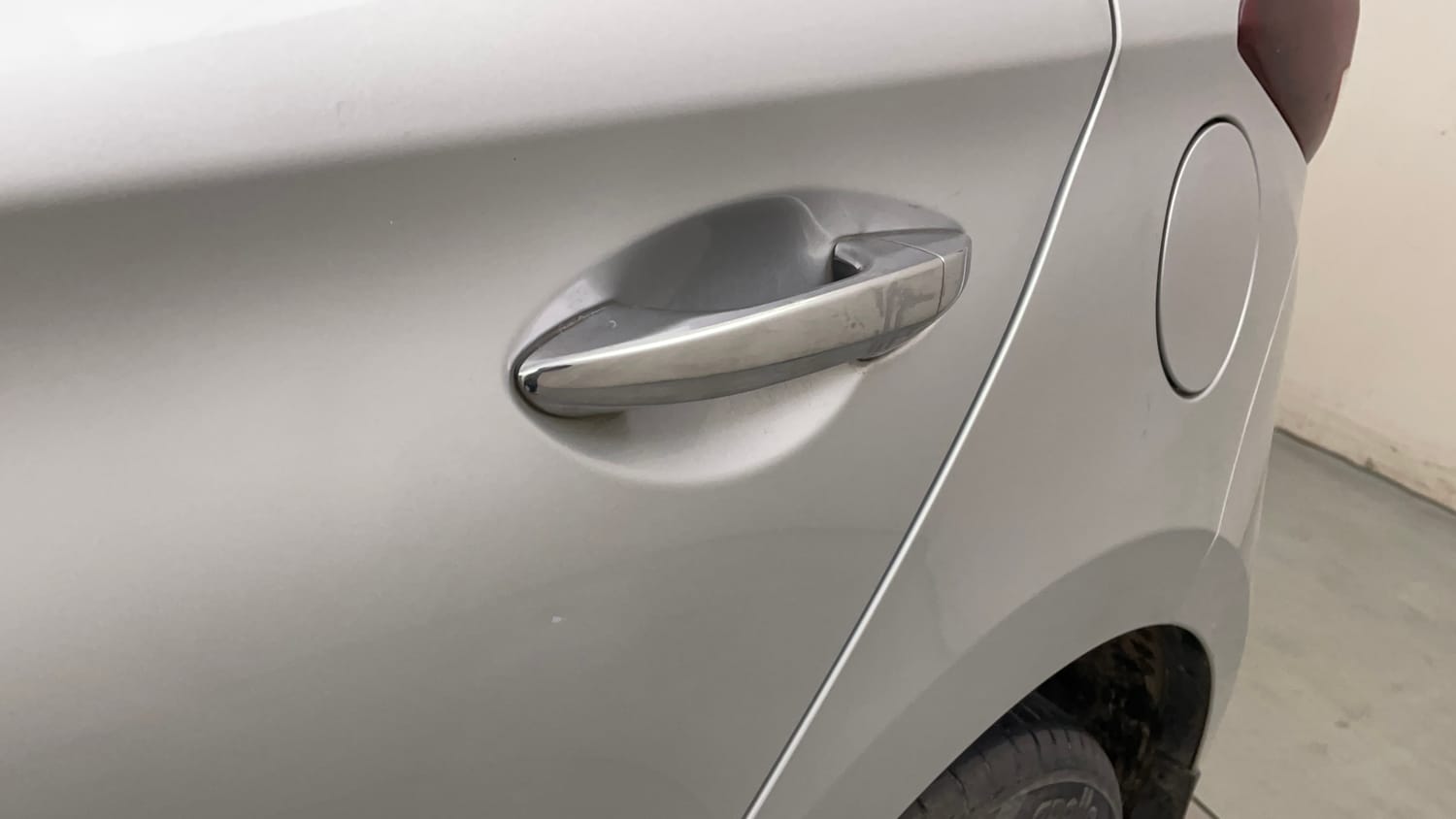 Used 2015 Hyundai Elite i20 Sportz 1.2 (O) Petrol Manual dents MINOR SCRATCH