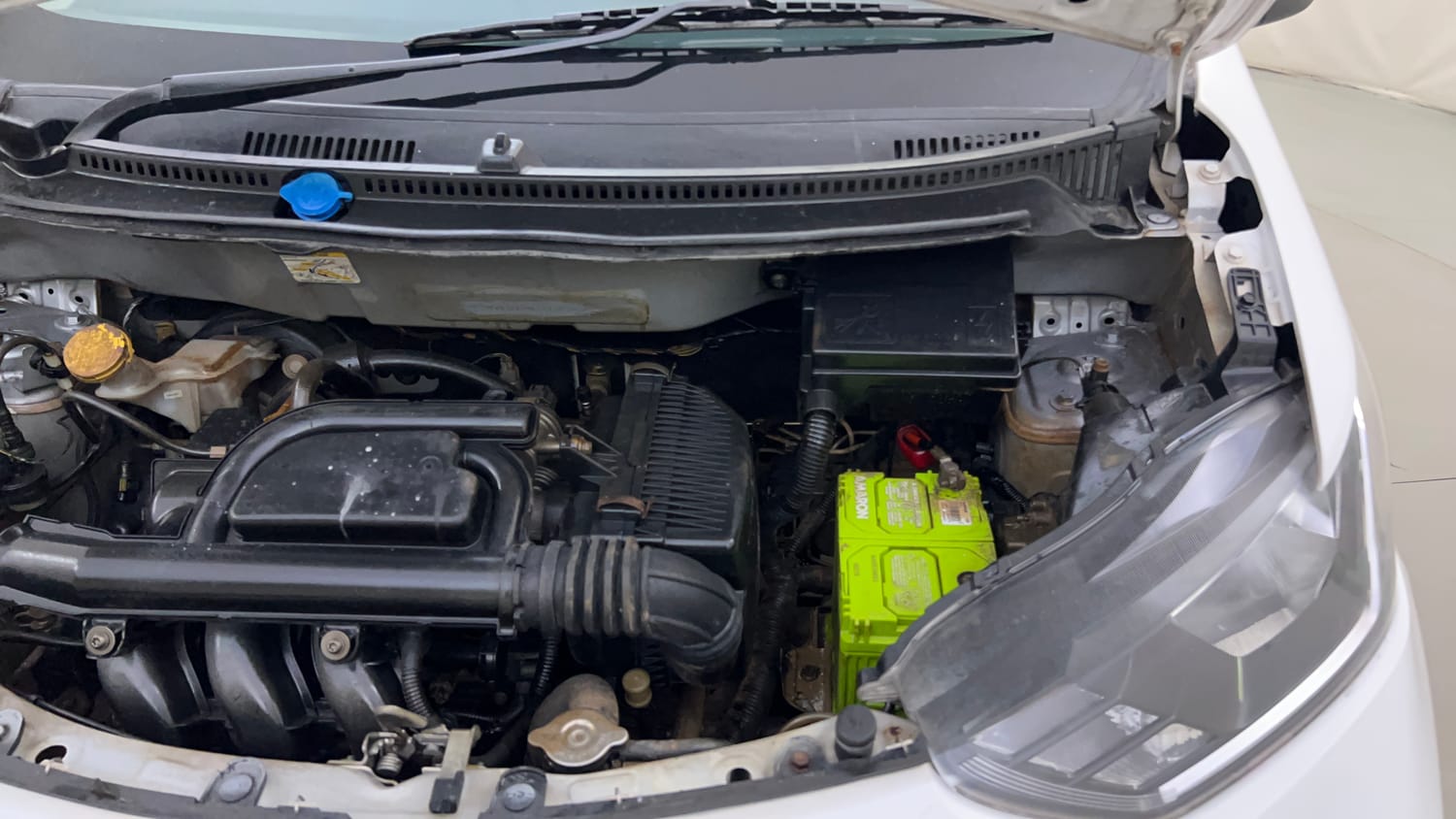 Used 2020 Datsun Redi-GO T(O) 1.0 AMT Petrol Automatic engine ENGINE LEFT SIDE HINGE & APRON VIEW