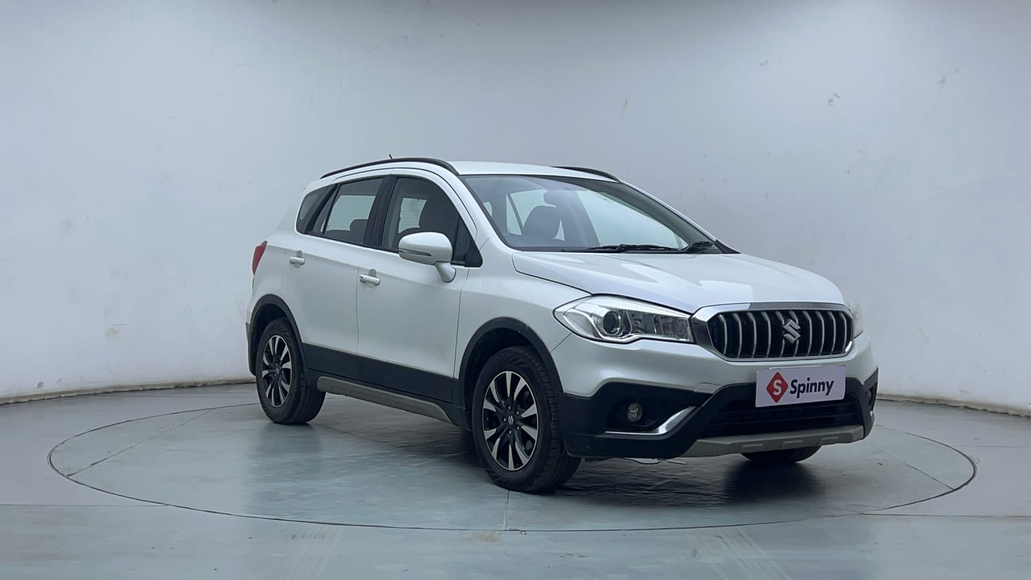 Used 2019 Maruti Suzuki S-Cross Zeta 1.3 Diesel Manual exterior RIGHT FRONT CORNER VIEW