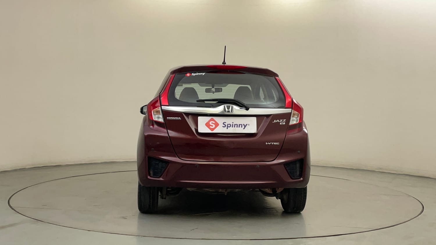 Used 2017 Honda Jazz V AT Petrol Petrol Automatic exterior BACK VIEW
