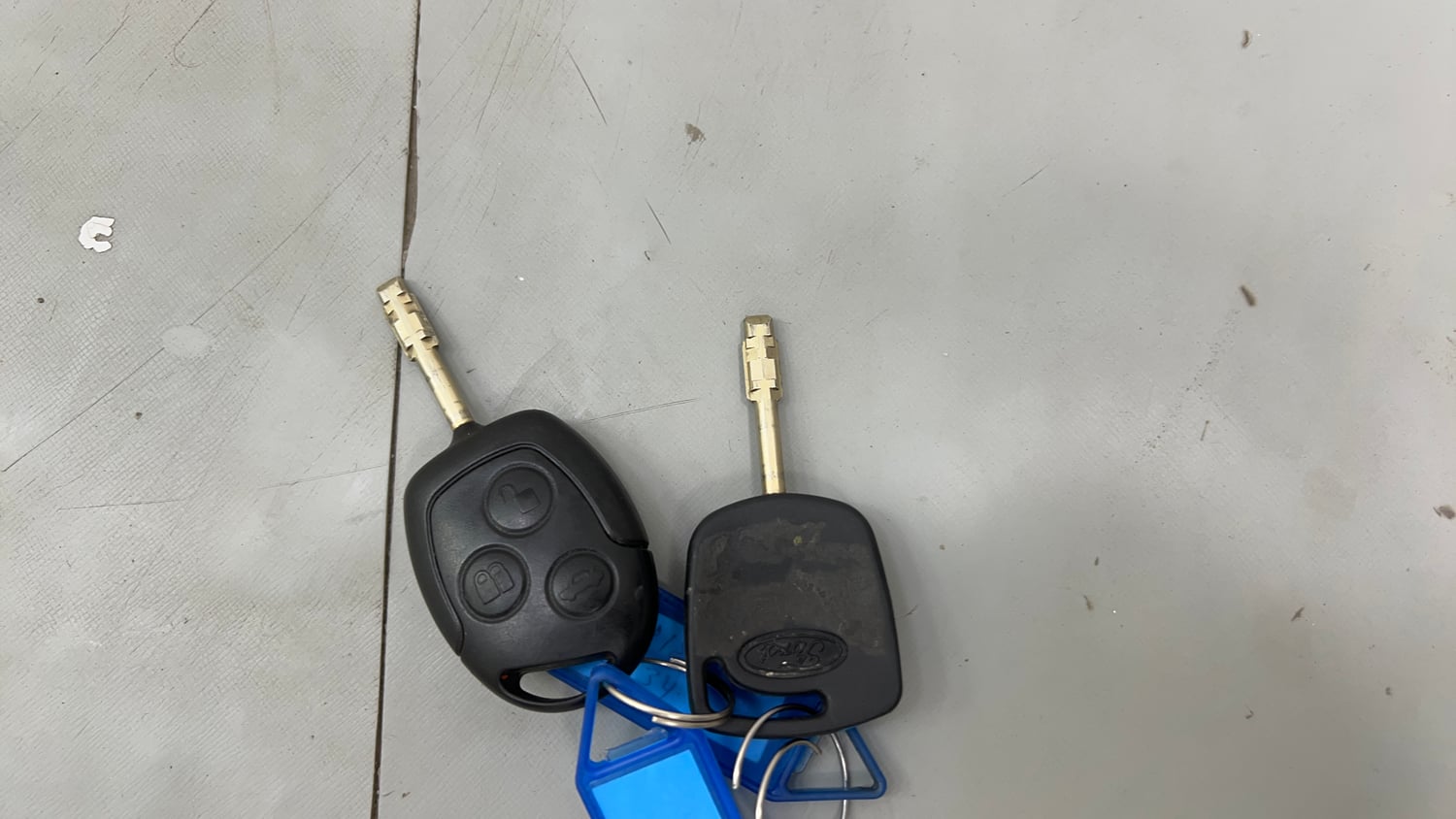 Used 2013 Ford Figo Duratec Petrol Titanium 1.2 Petrol Manual extra CAR KEY VIEW