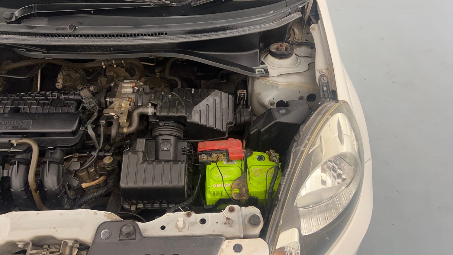 Used 2015 Honda Amaze 1.2 SX i-VTEC Petrol Manual engine ENGINE LEFT SIDE VIEW