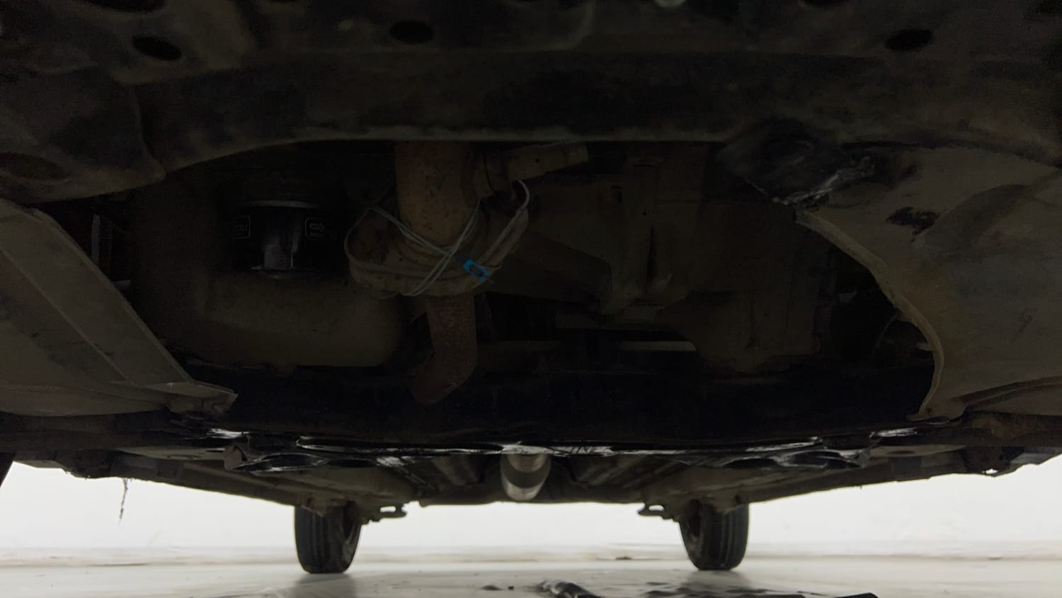 Used 2015 Maruti Suzuki Swift VXi Petrol Manual extra FRONT LEFT UNDERBODY VIEW