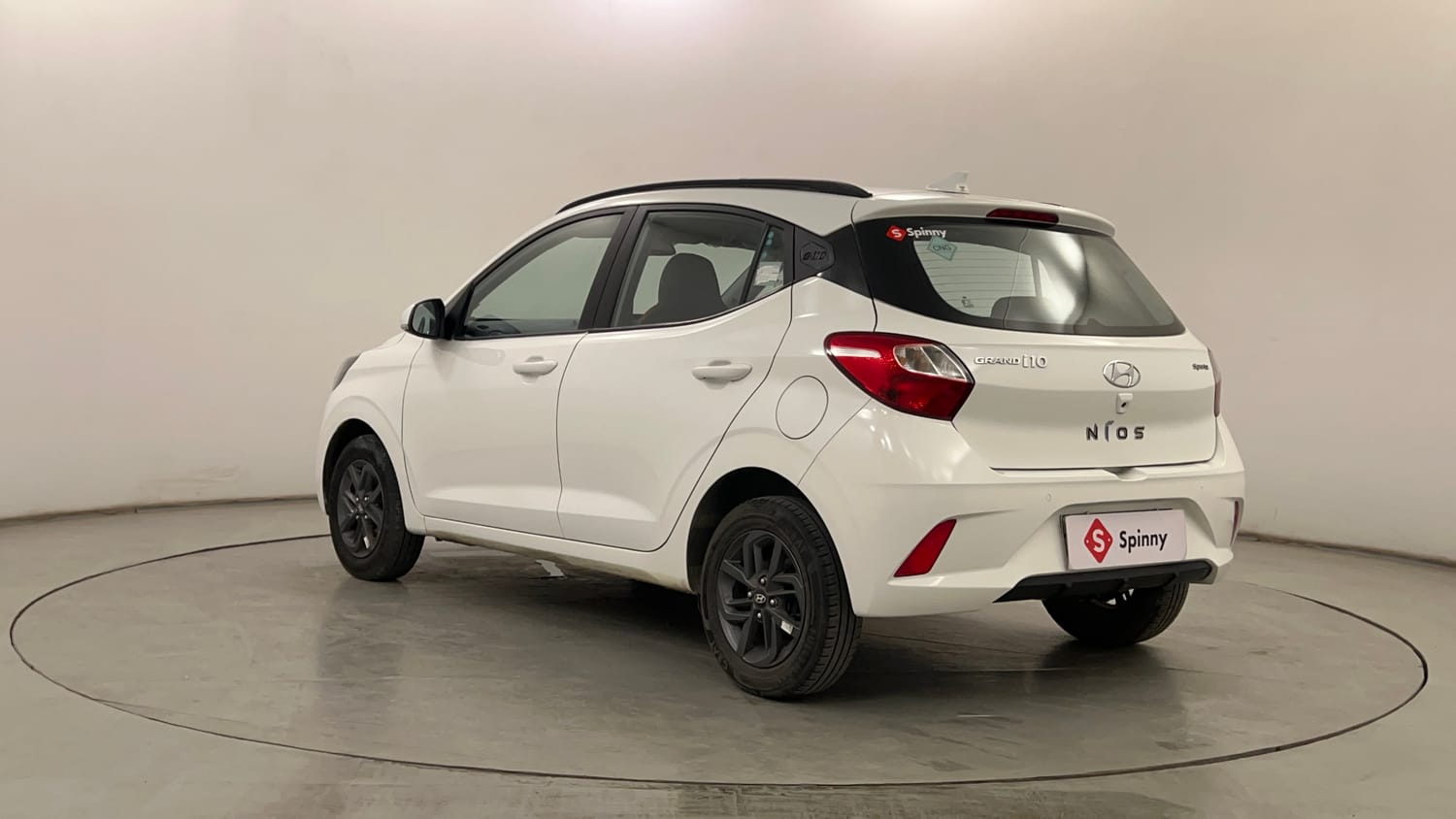 Used 2023 Hyundai Grand i10 Nios Sportz 1.2 Kappa VTVT CNG Cng Manual exterior LEFT REAR CORNER VIEW