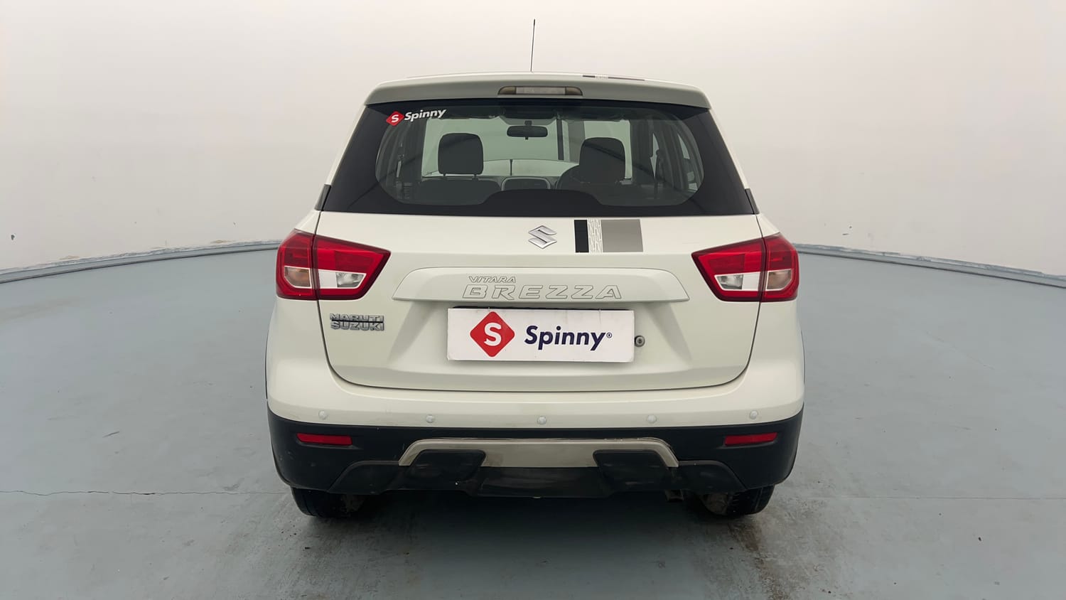 Used 2017 Maruti Suzuki Vitara Brezza LDi (O) Diesel Manual exterior BACK VIEW