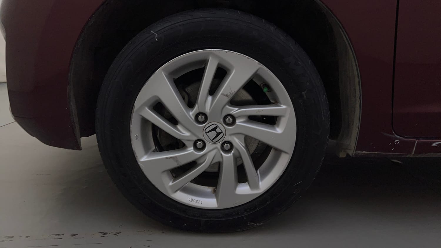 Used 2015 Honda Jazz V Petrol Petrol Manual tyres LEFT FRONT TYRE RIM VIEW