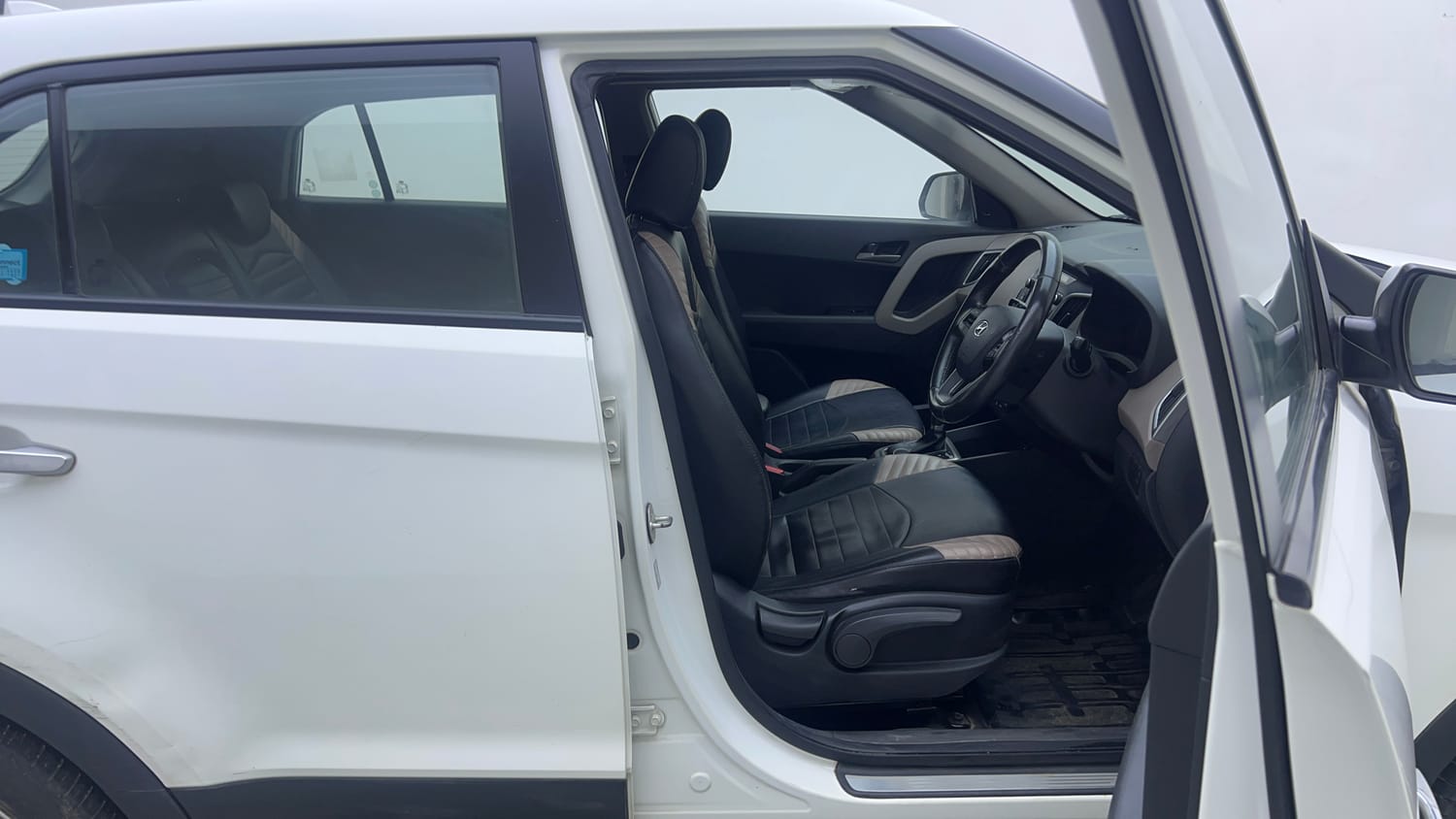 Used 2018 Hyundai Creta SX Plus 1.6 AT Petrol Petrol Automatic interior RIGHT SIDE FRONT DOOR CABIN VIEW