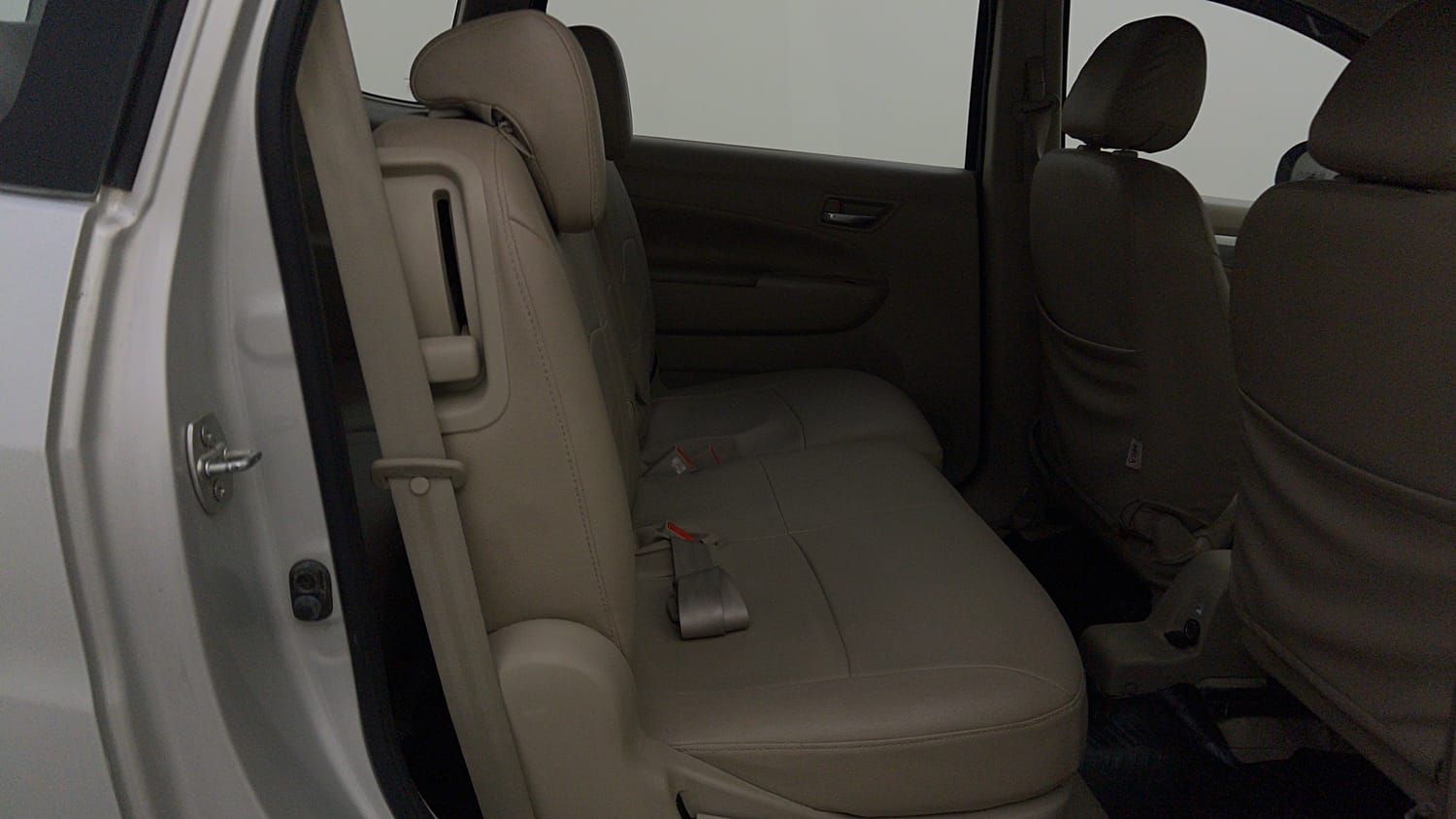Used 2017 Maruti Suzuki Ertiga VXI AT Petrol Automatic interior RIGHT SIDE REAR DOOR CABIN VIEW
