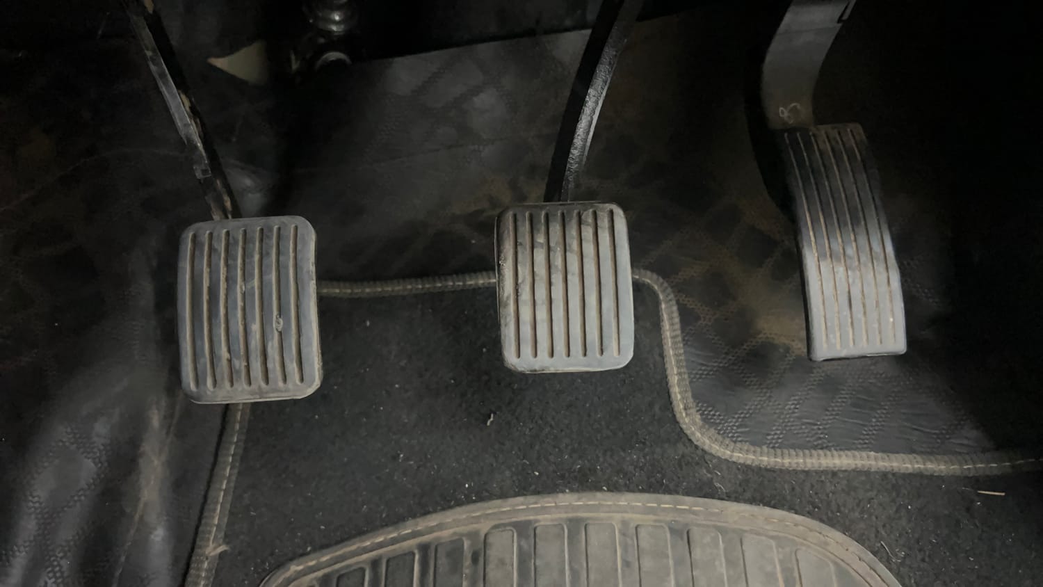 Used 2024 Hyundai Exter S 1.2 MT Hy-CNG Duo Cng Manual interior PEDALS VIEW