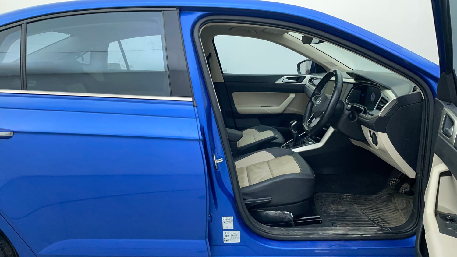 Used 2023 Volkswagen Virtus Topline 1.0 TSI MT Petrol Manual interior RIGHT SIDE FRONT DOOR CABIN VIEW