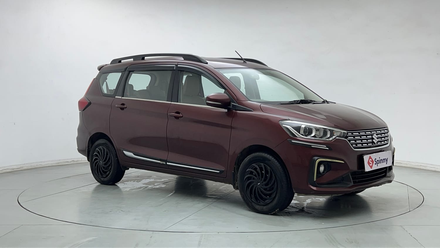Used 2022 Maruti Suzuki New Ertiga VXi Petrol Manual exterior RIGHT FRONT CORNER VIEW