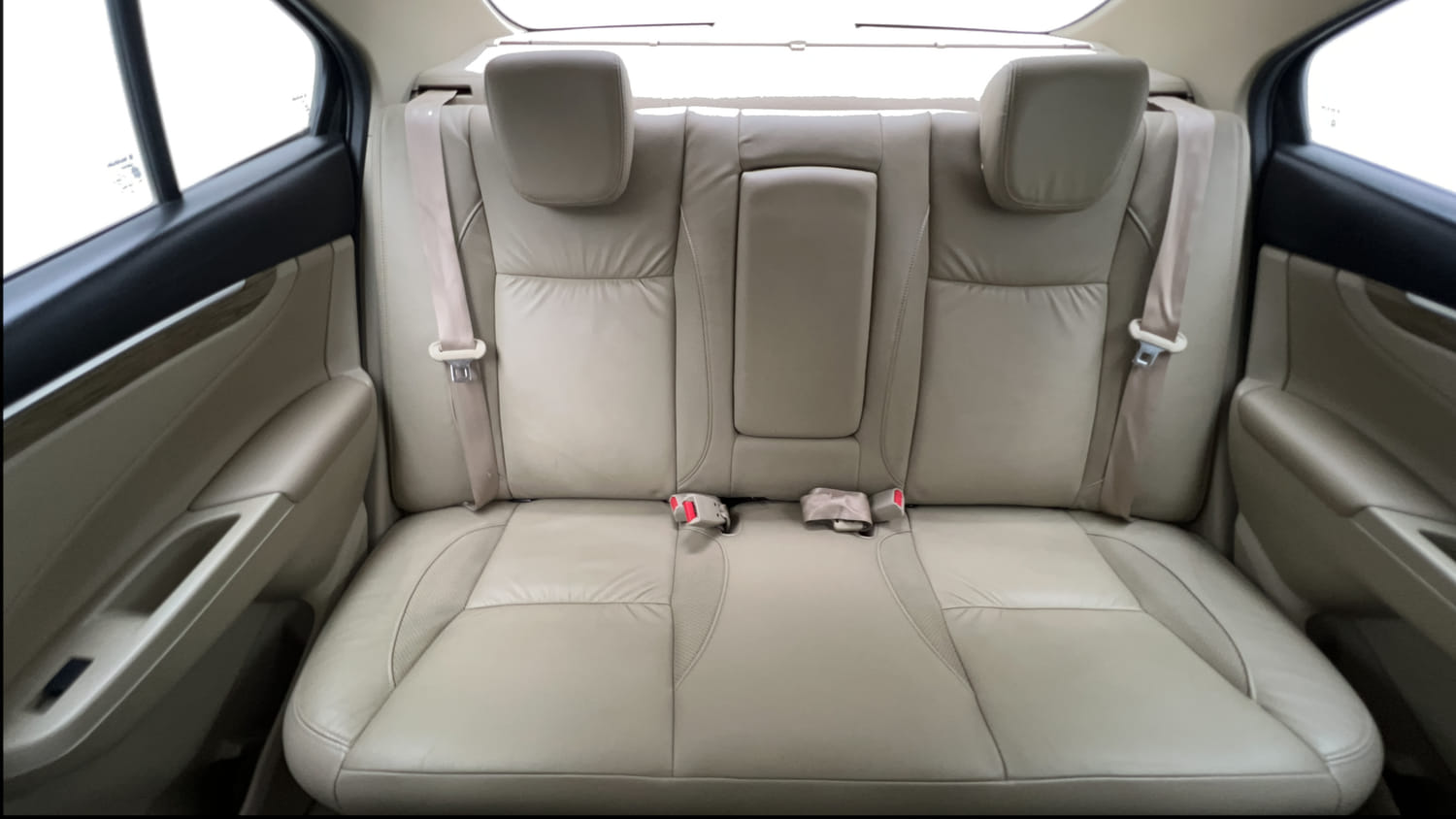 Used 2020 Maruti Suzuki Ciaz Alpha 1.5 AT Petrol Automatic interior REAR SEAT CONDITION VIEW