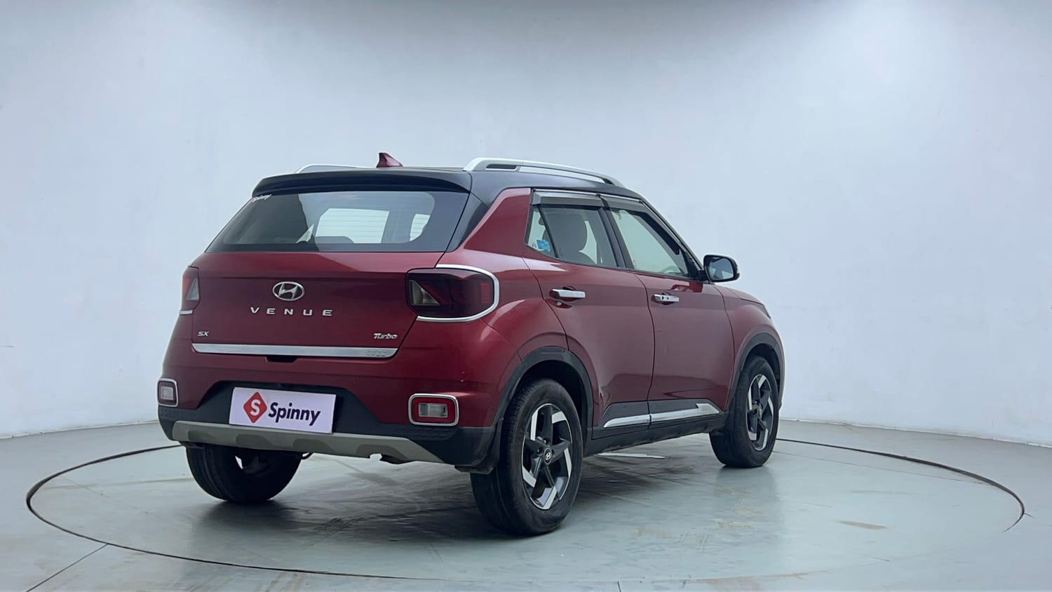 Used 2019 Hyundai Venue SX Plus 1.0 Turbo DCT Dual Tone Petrol Automatic exterior RIGHT REAR CORNER VIEW