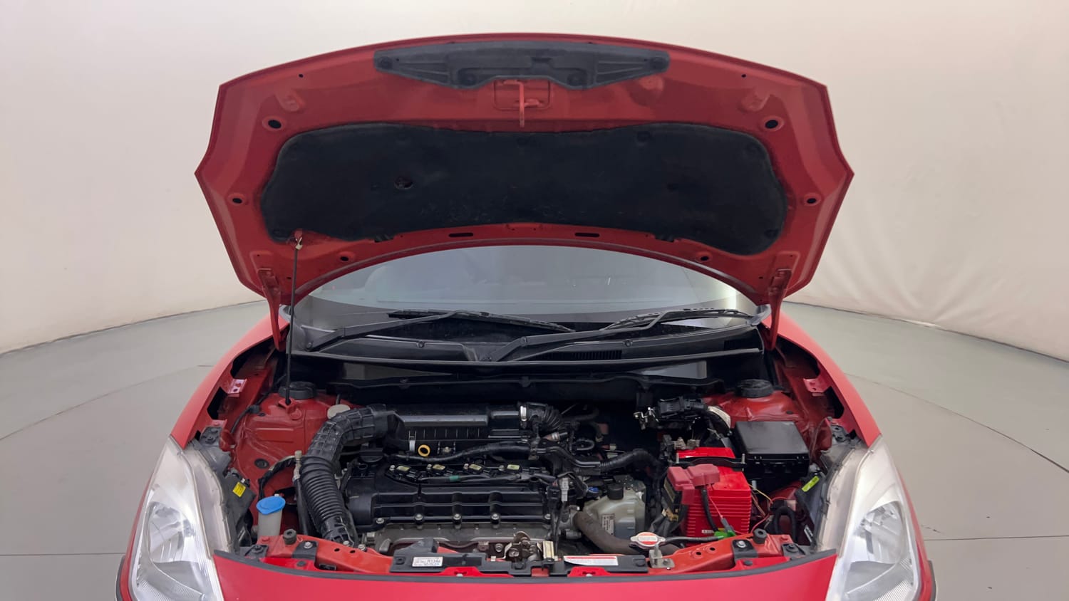 Used 2019 Maruti Suzuki Swift VXi AMT Petrol Automatic engine ENGINE & BONNET OPEN FRONT VIEW