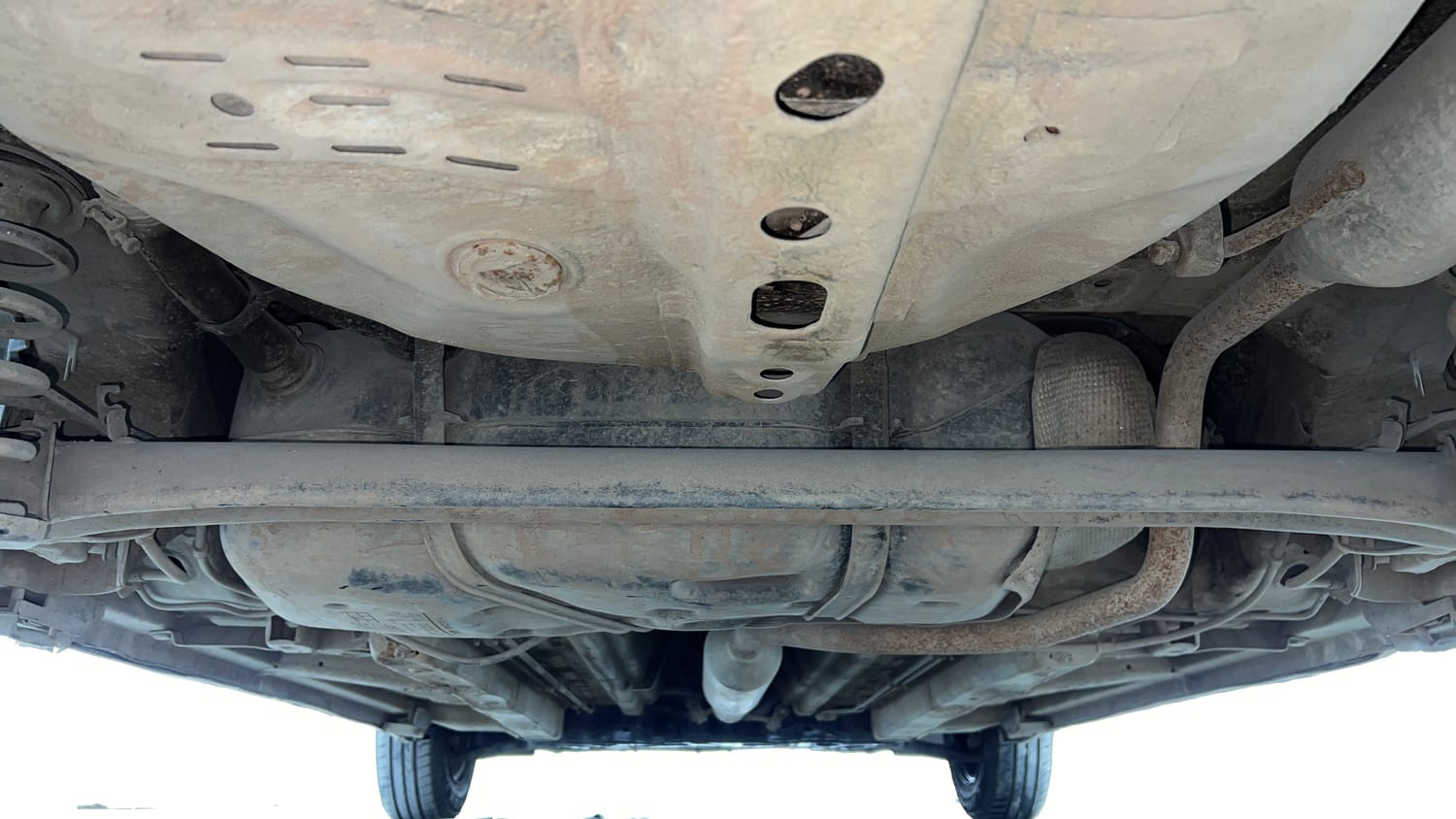 Used 2015 Maruti Suzuki Swift VXi Petrol Manual extra REAR UNDERBODY VIEW (TAKEN FROM REAR)