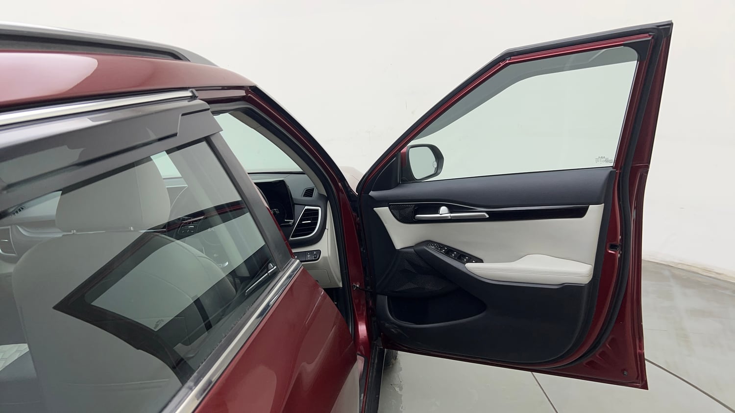 Used 2022 kia Seltos HTX 1.5 IVT Petrol Automatic interior RIGHT FRONT DOOR OPEN VIEW